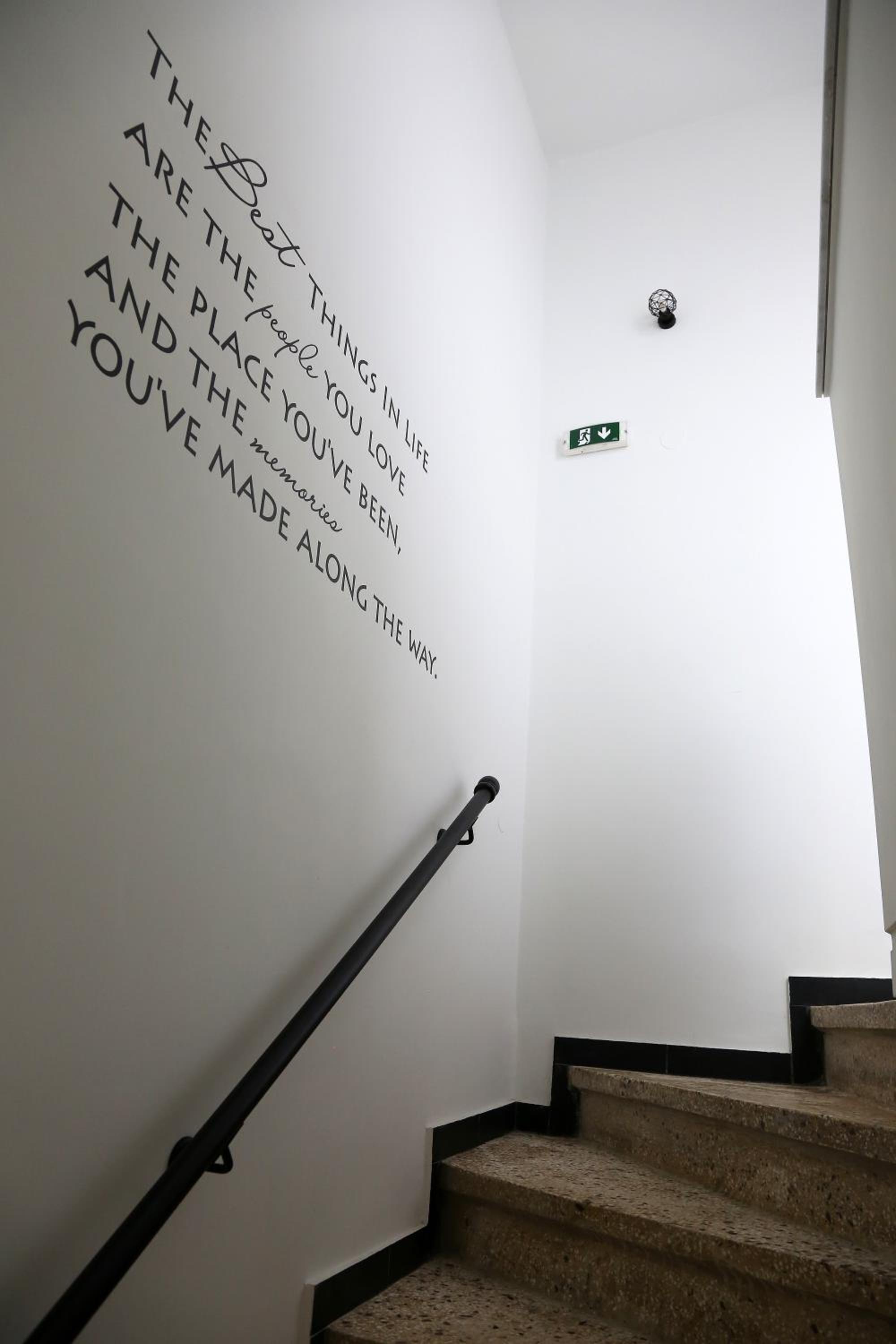 Photo 51
