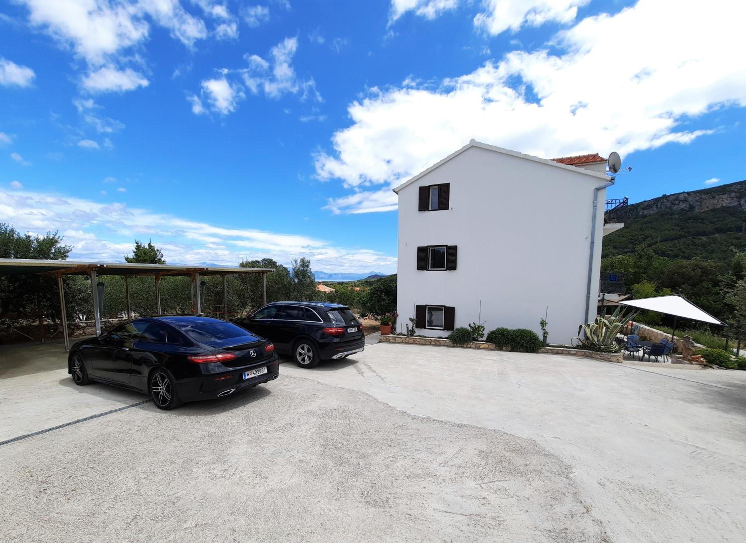 Apartments Pitve