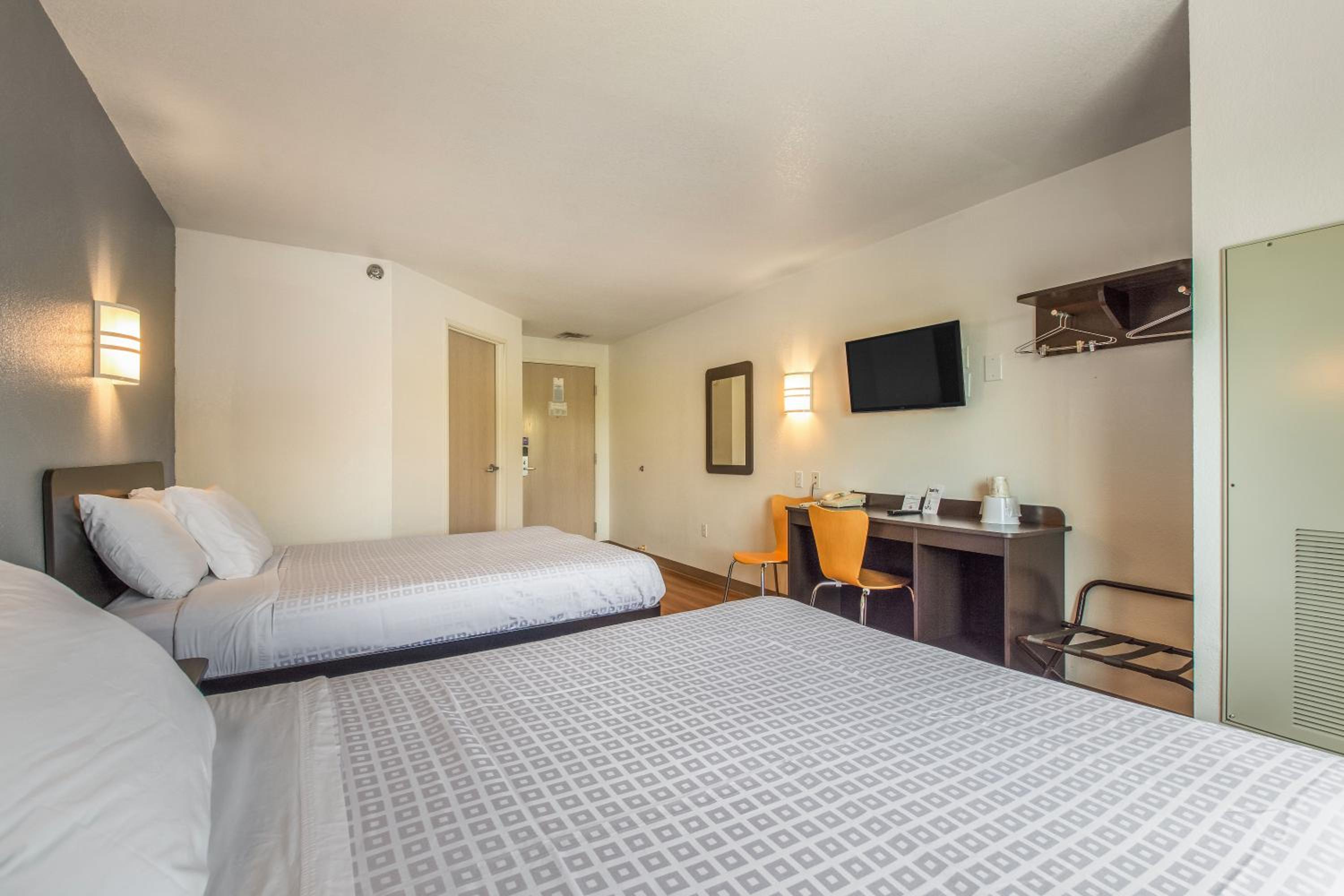 Americas Best Value Inn-Knoxville East