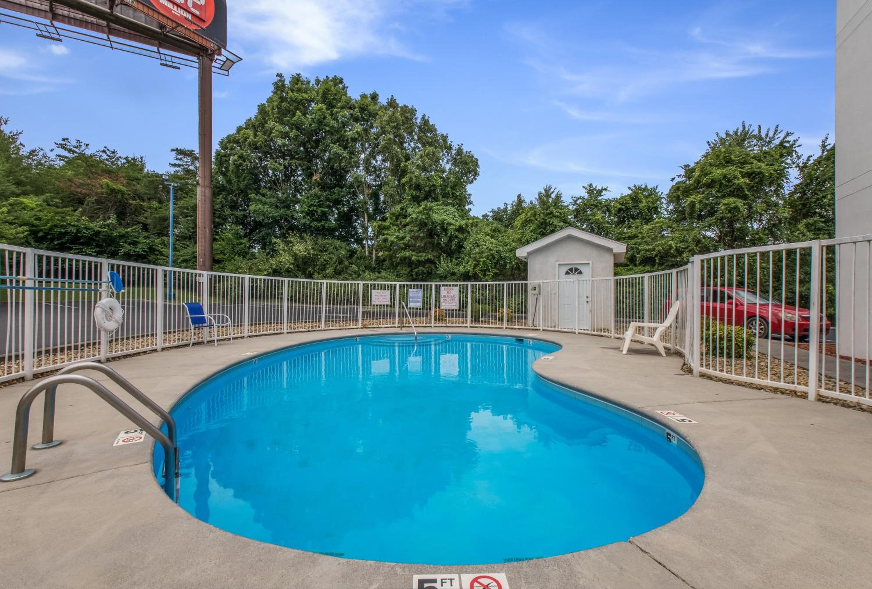 Americas Best Value Inn-Knoxville East