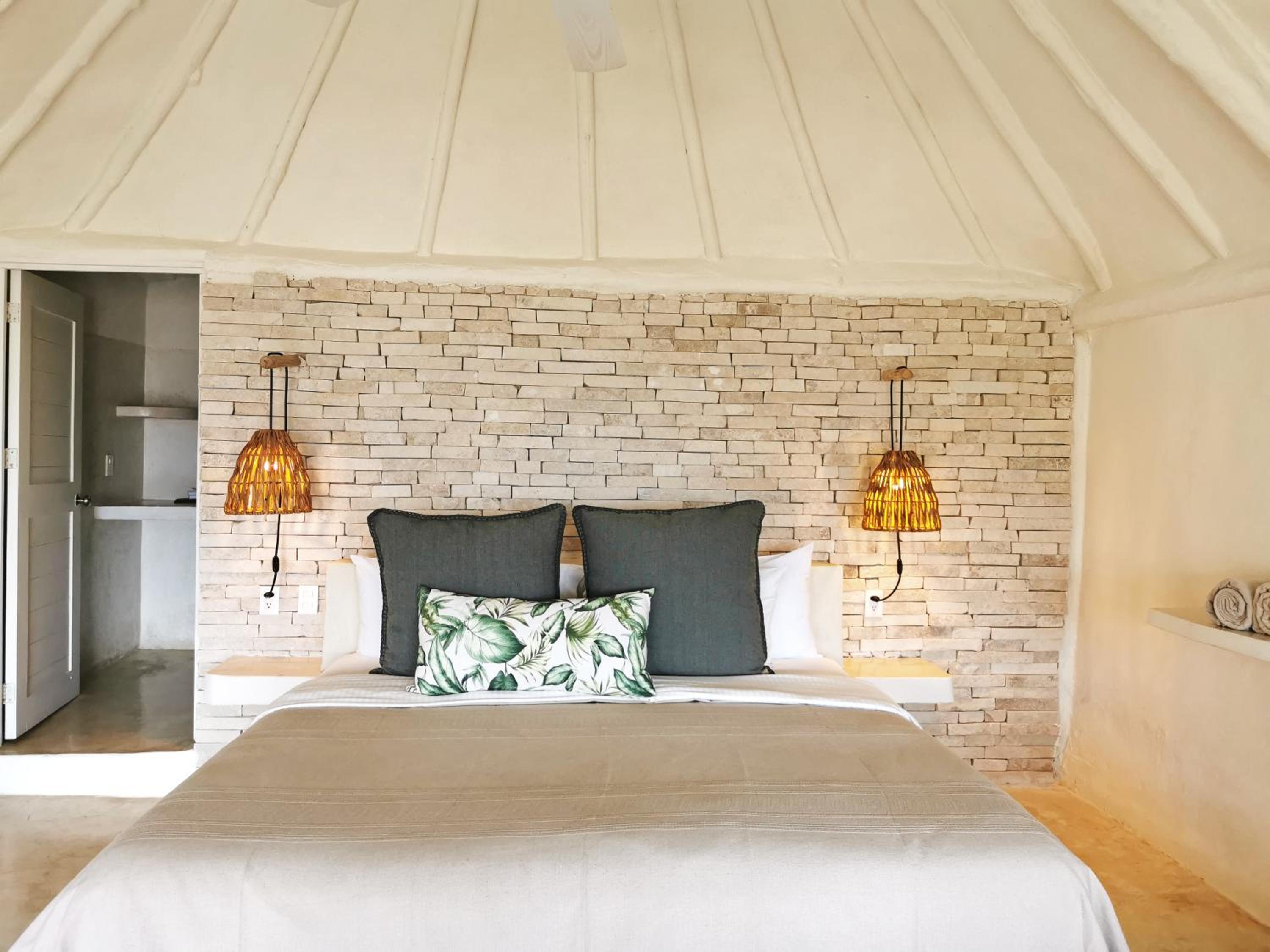 Coco Unlimited - Property Image 12