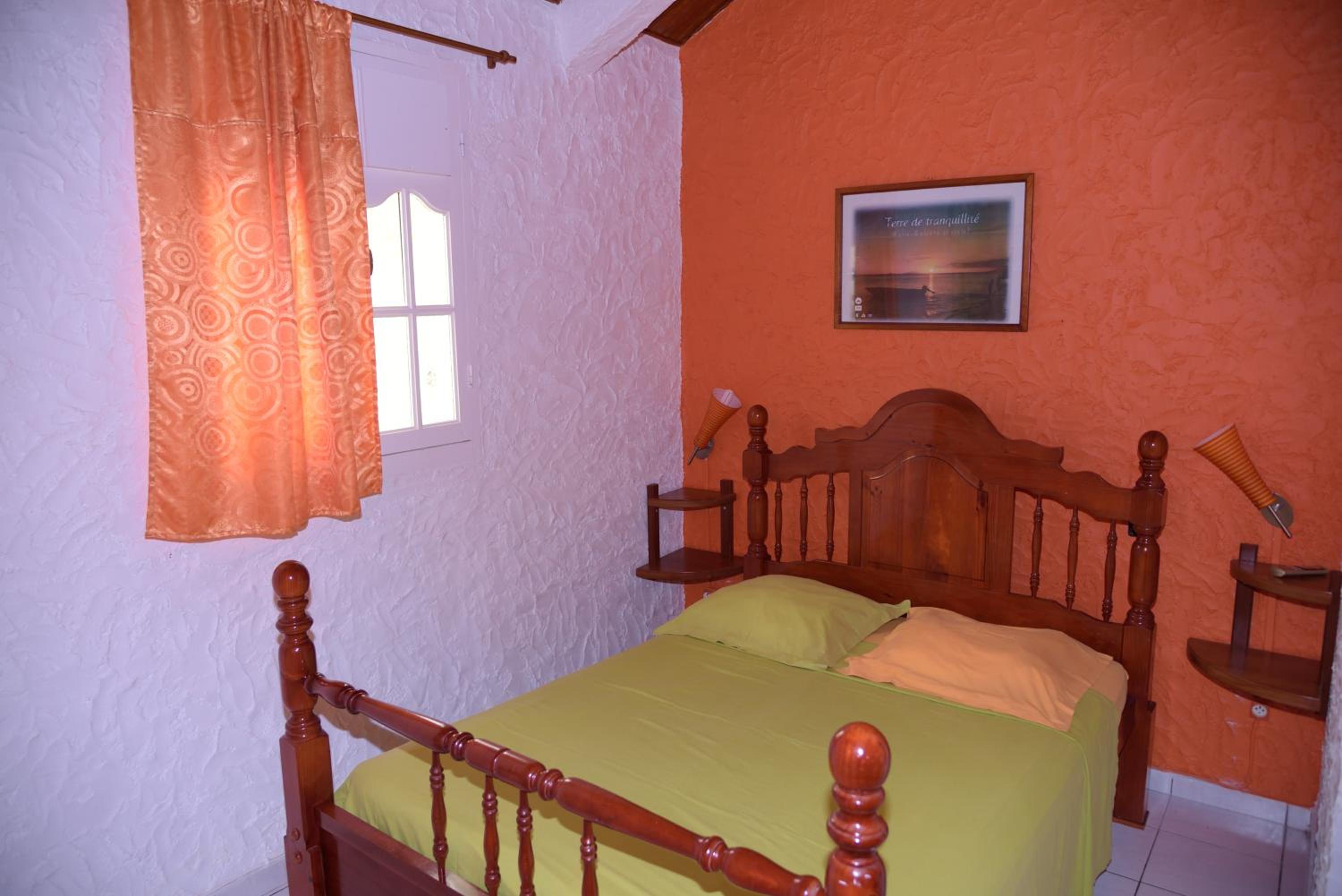 Photo 48