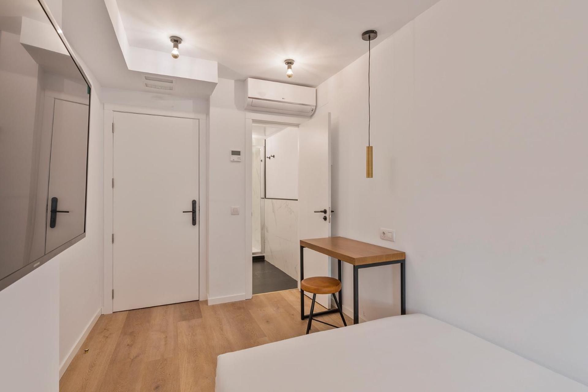 Colectia Stays Atocha