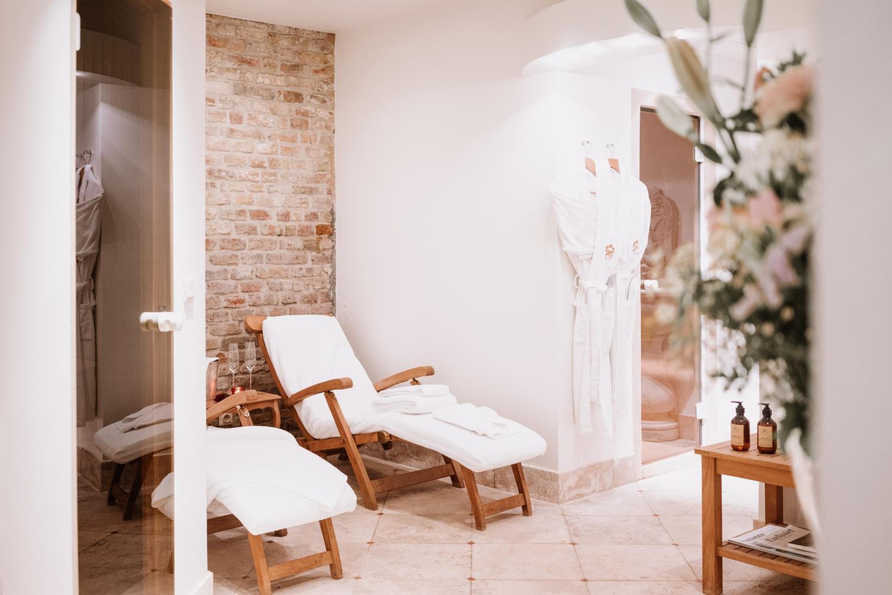 Bruges Vacations - Relais  Chateaux Hotel Heritage - Property Image 9