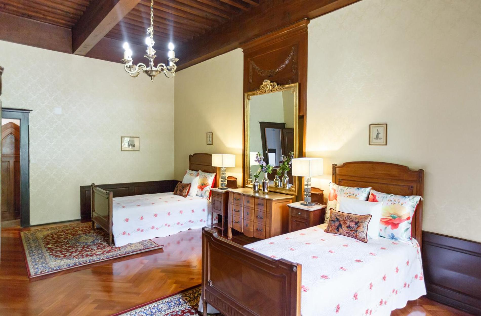 Antique apartment in the XV century Castle view 2