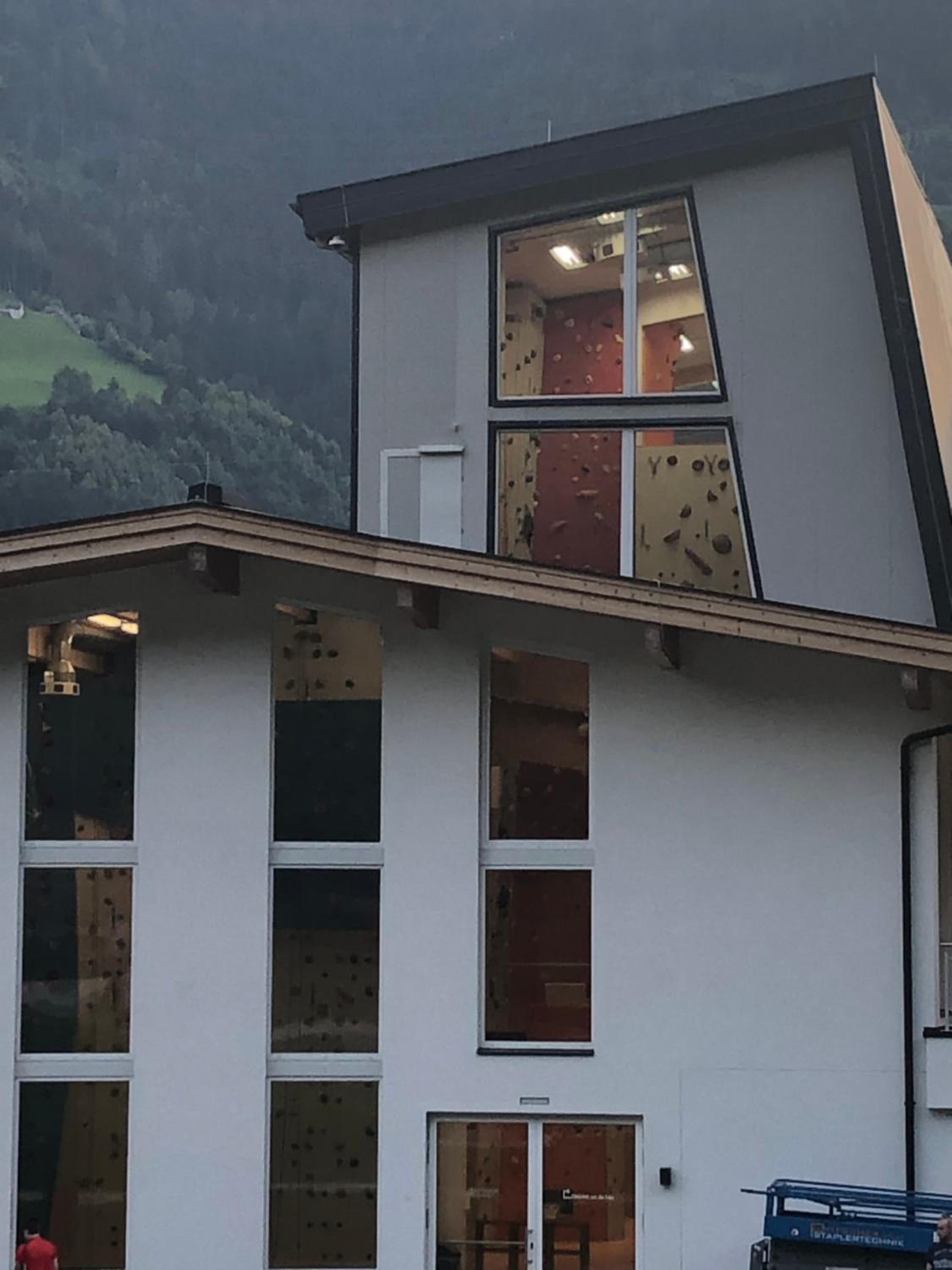Zillerglückhütte - 5 Sterne Camping Aufenfeld