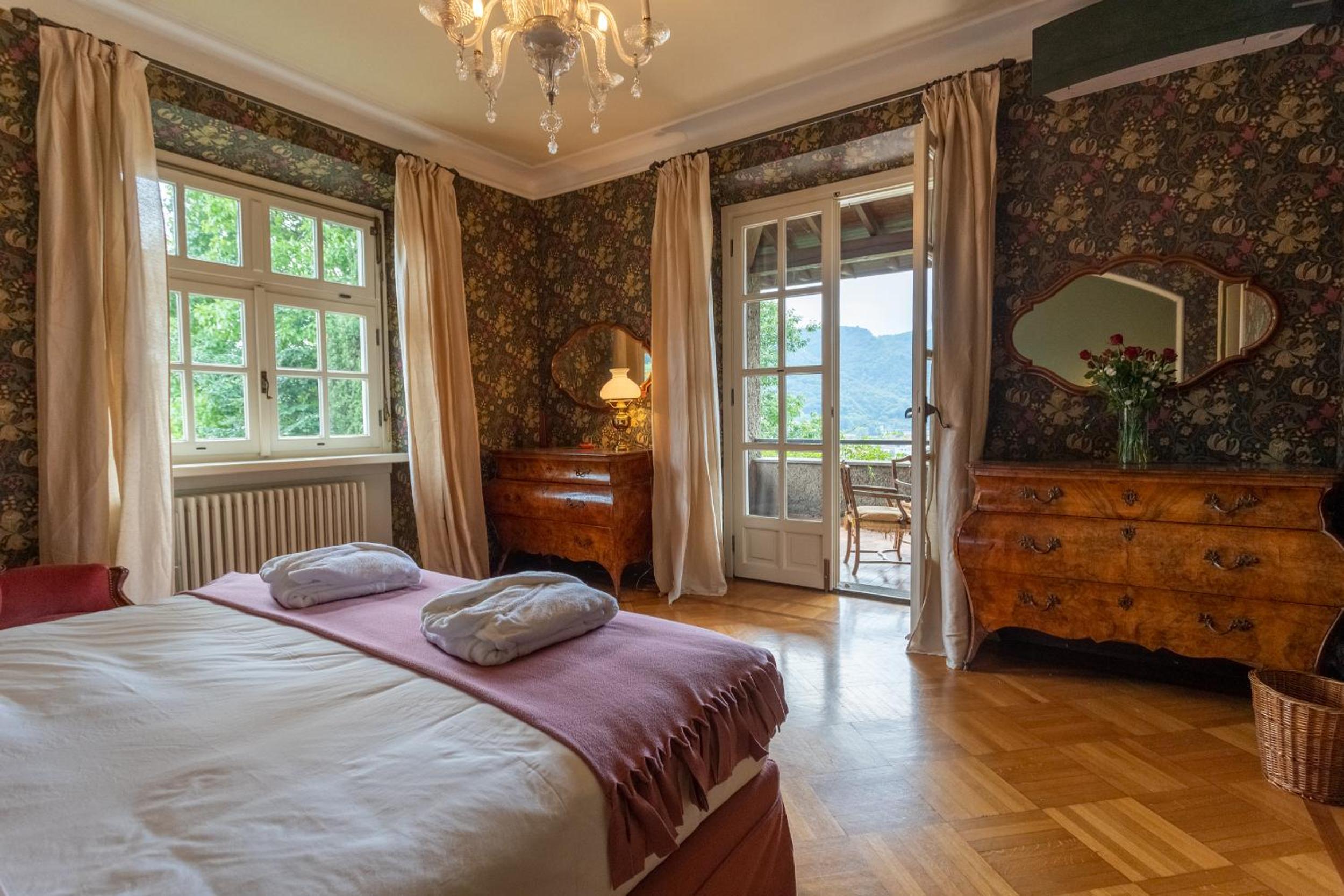 Ronco Dell'Abate - Lake Como Relais B&B view 3