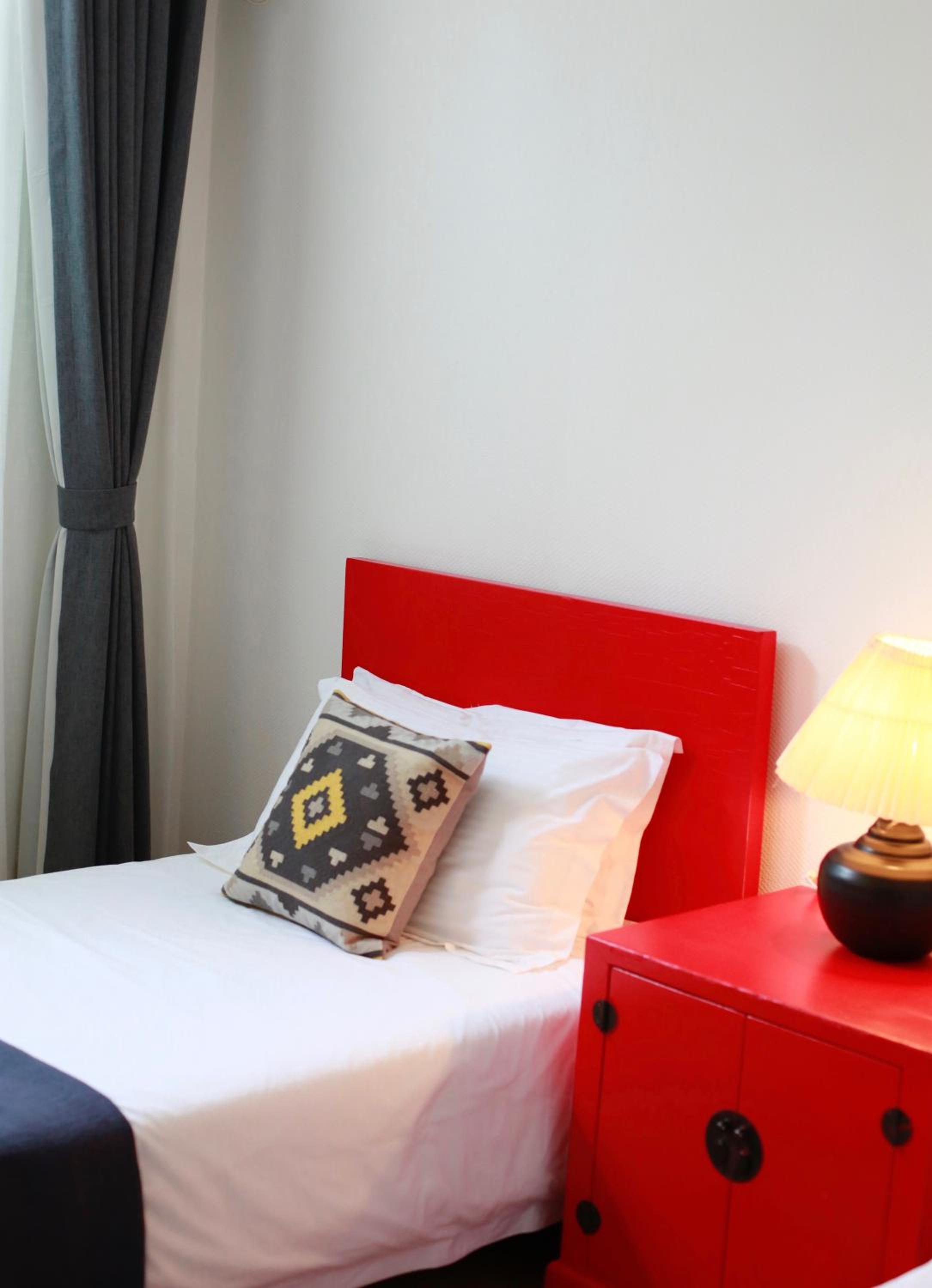 Peking Garden Youth Hostel-Houhai&Nanluoguxiang&Drum tower-Cafe&Bar&Movie night&Social area&Rooftop