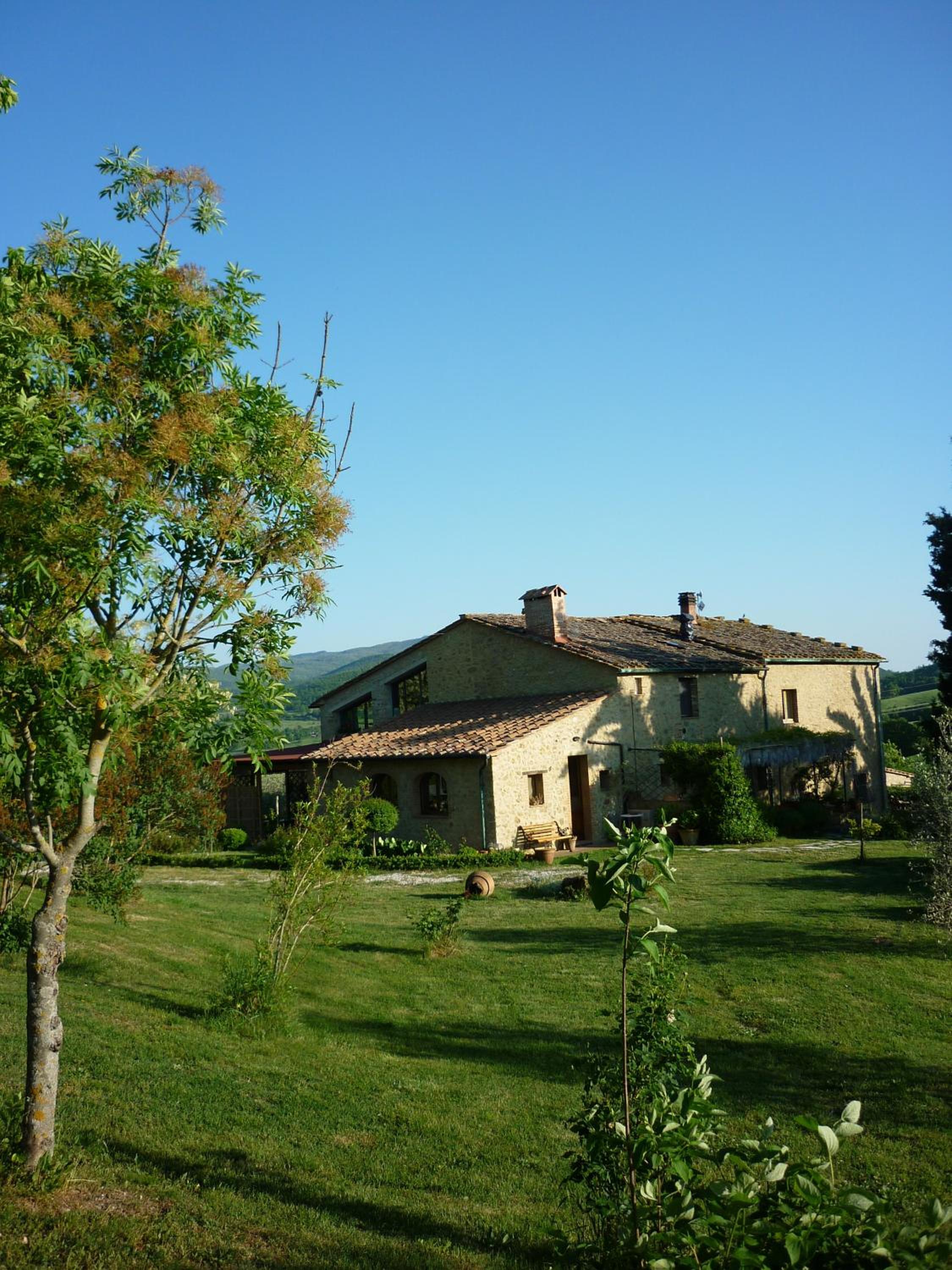 Photo 16