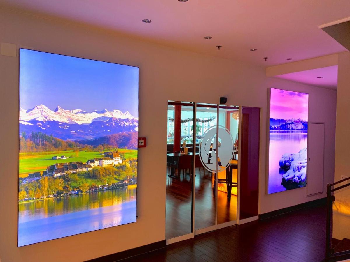 hotel reception