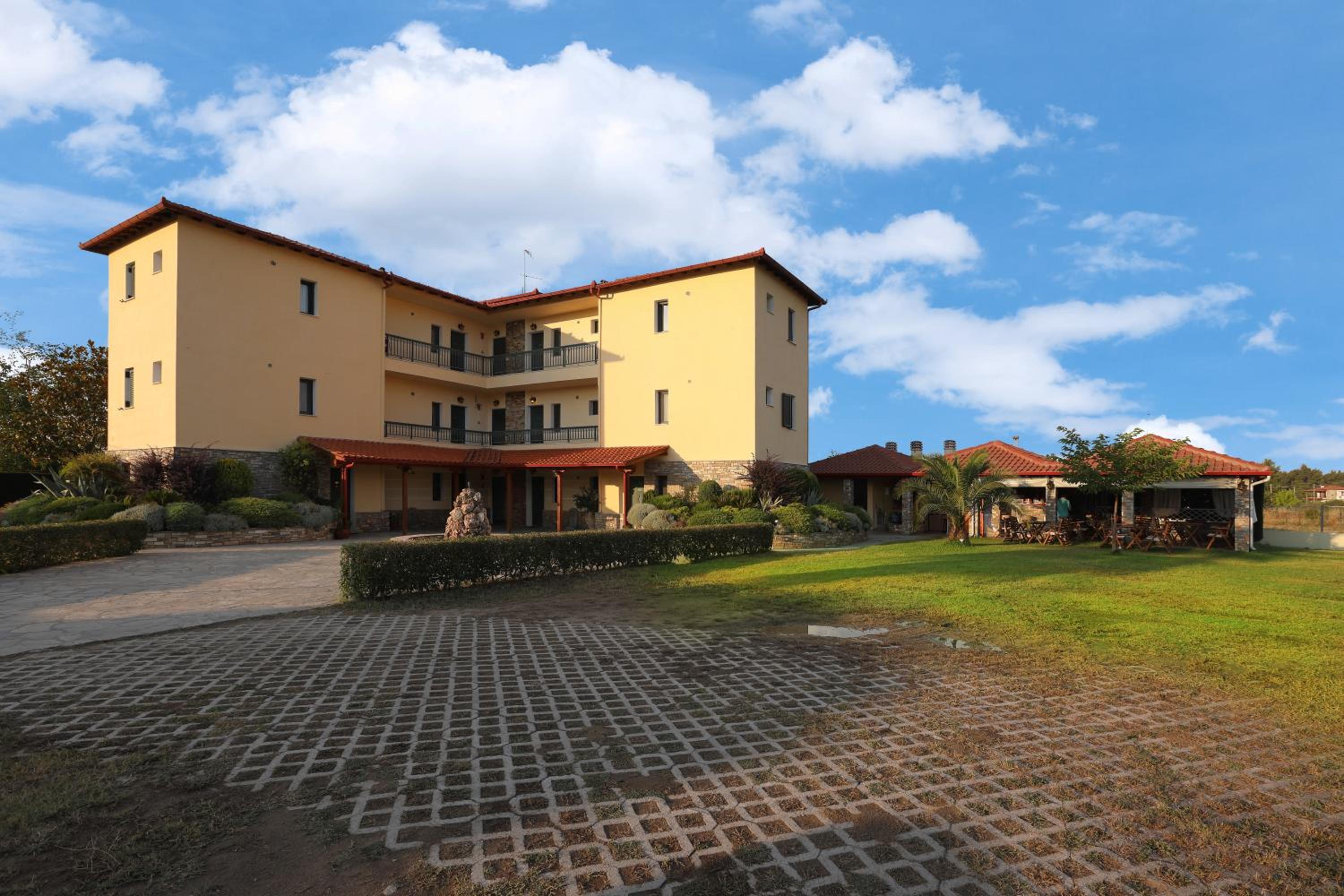Maistrali Apartments