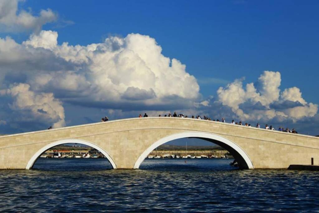 Photo 33