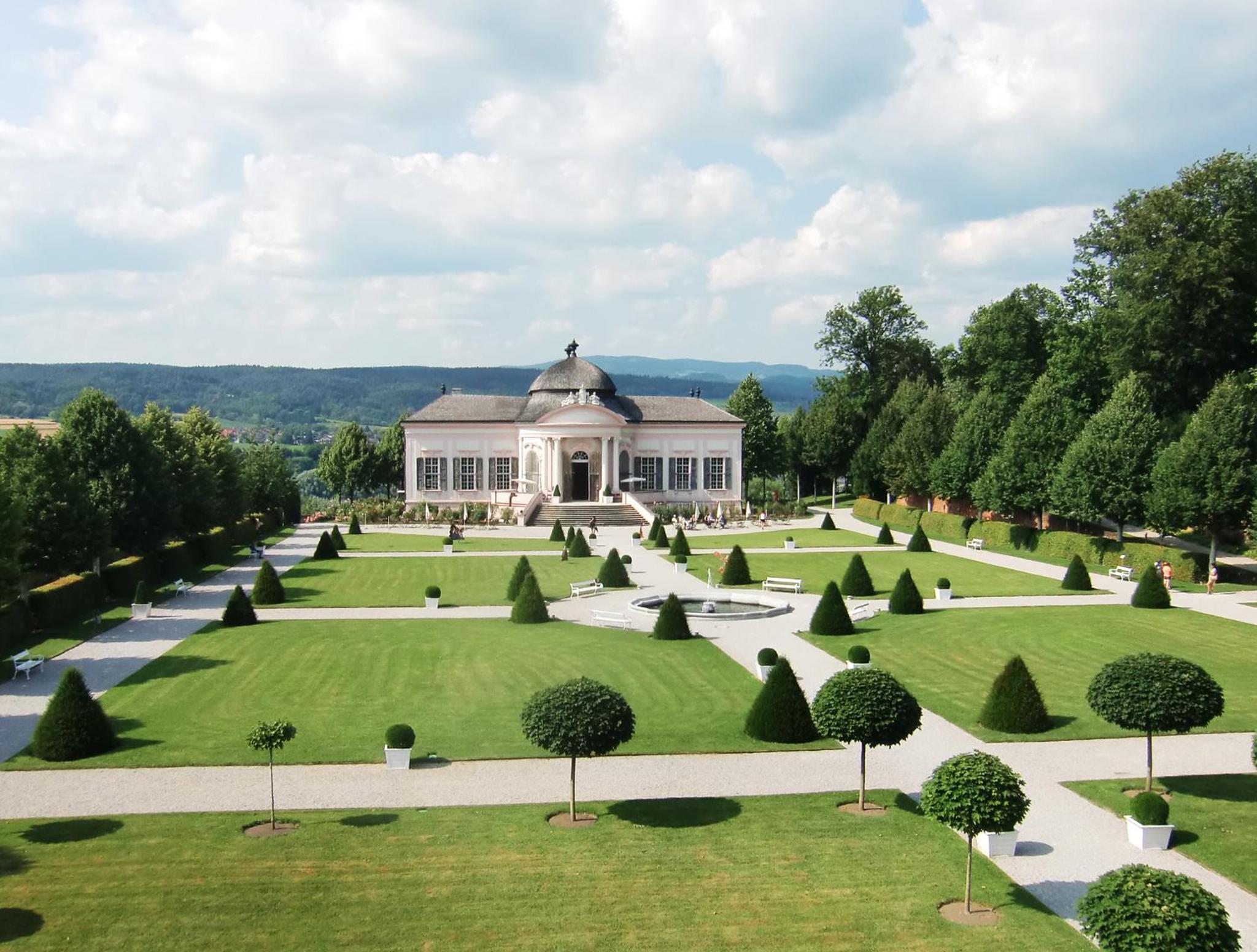Privatzimmer und Ferienwohnungen Leeb