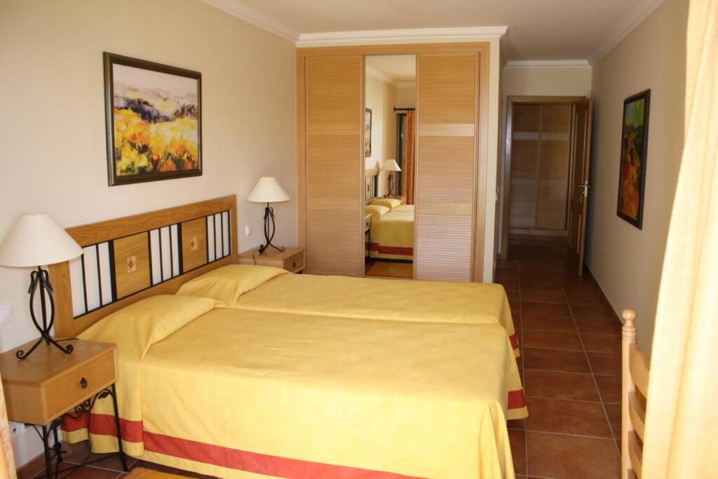Apartamento T1 - Praia Senhora da Rocha