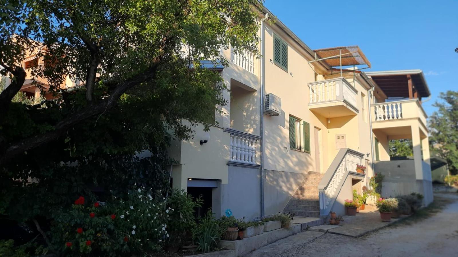 Apartmani Krpeta