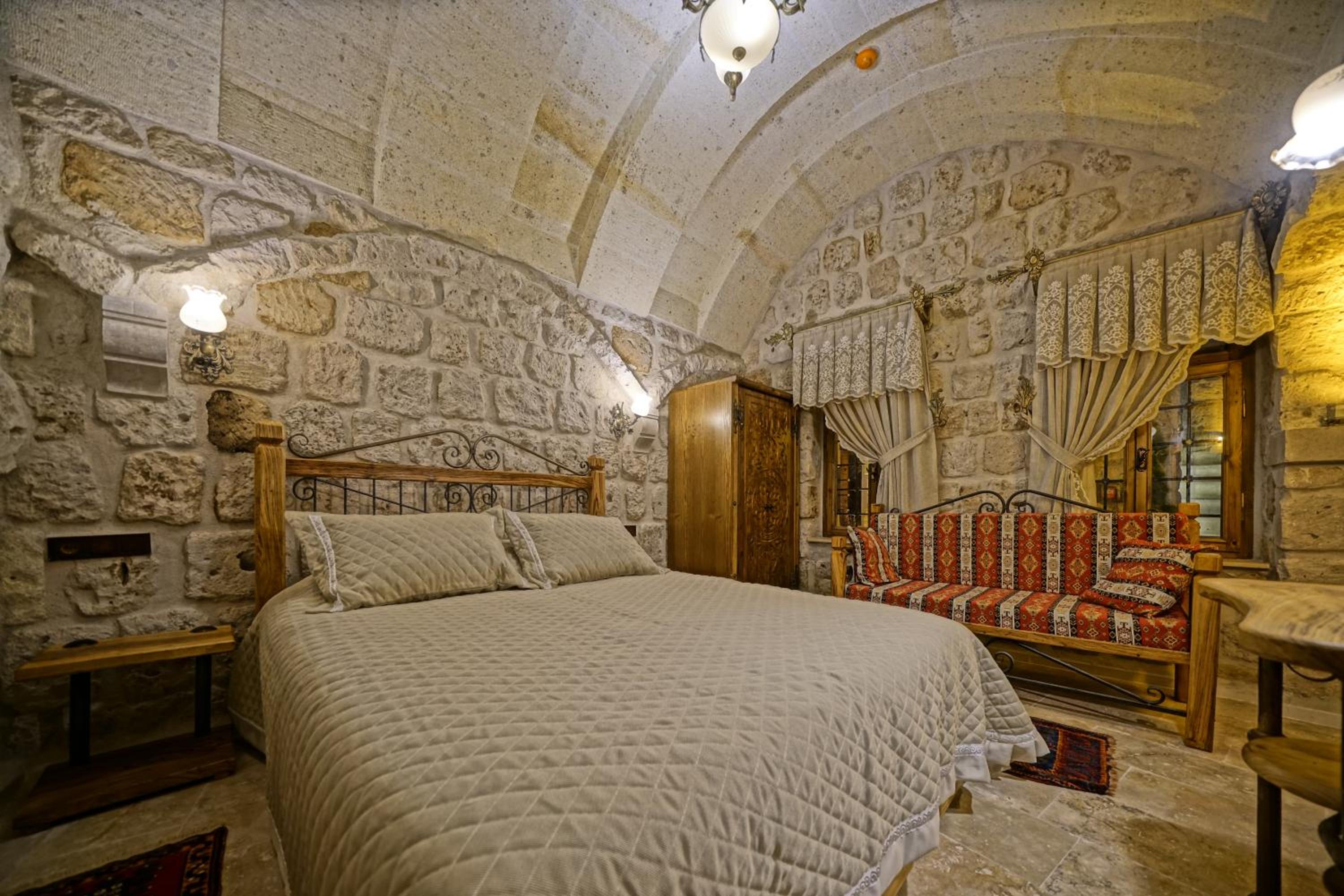 Cappadocia Cave Lodge - Image 7