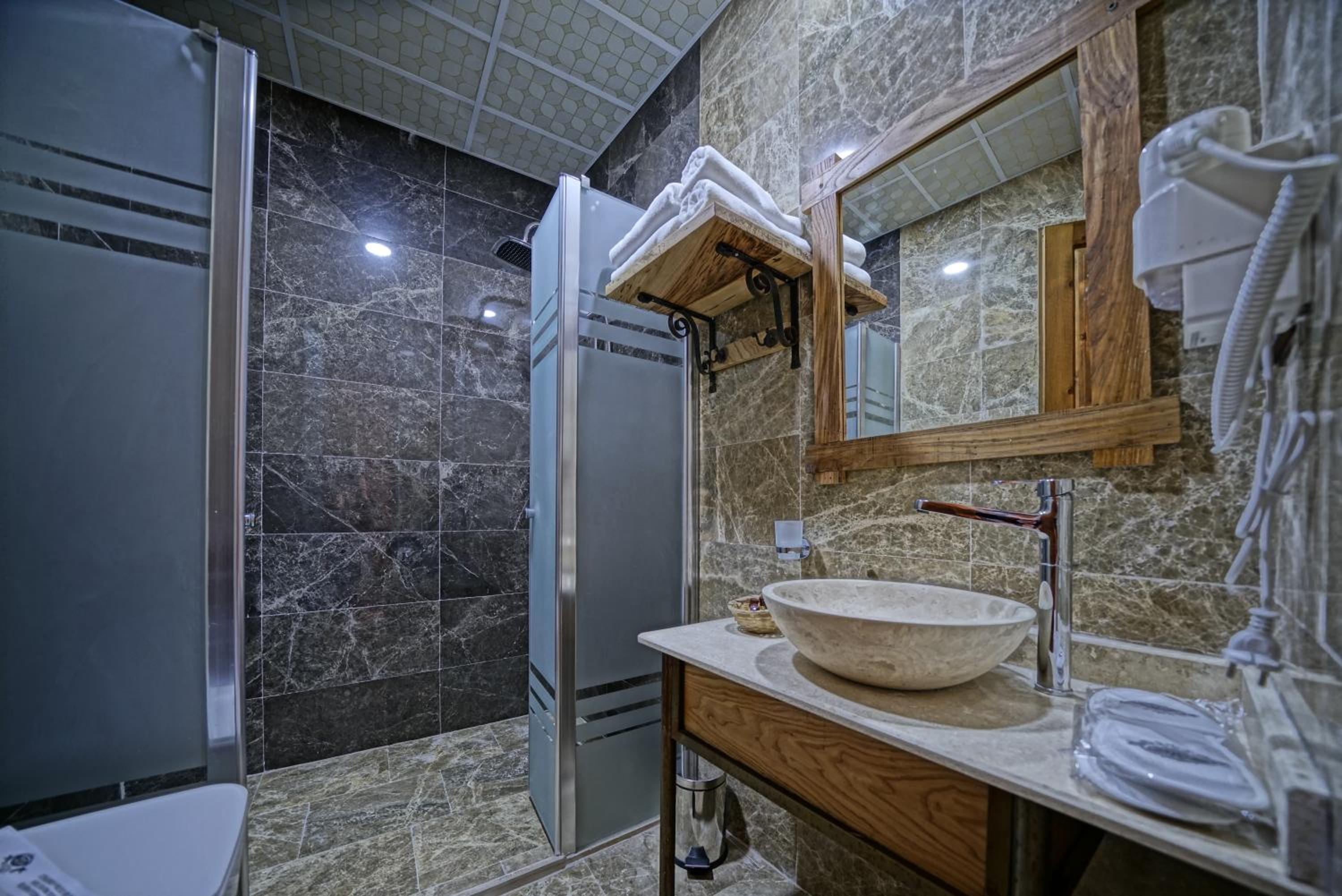 Cappadocia Cave Lodge - Image 16