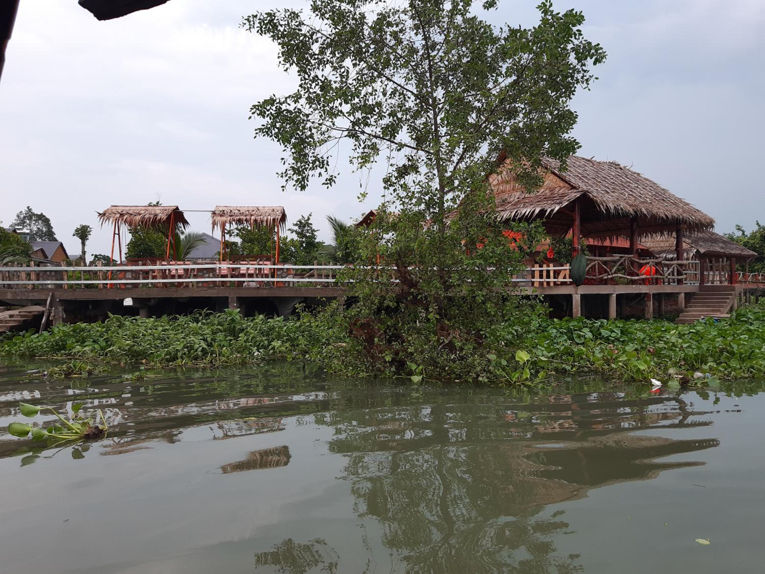 mekong riverside homestay view 4