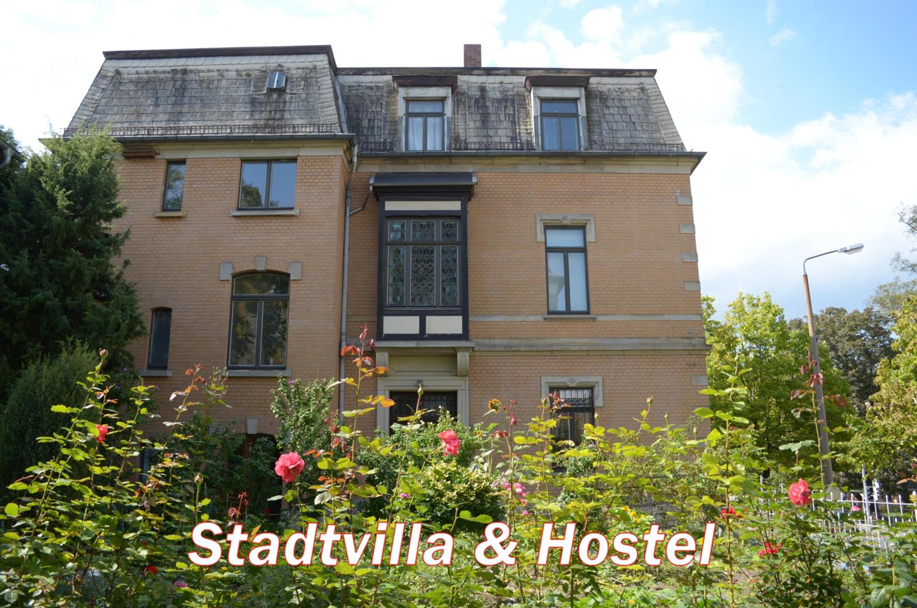Hummel Hostel - Historische Stadtvilla mit Garten