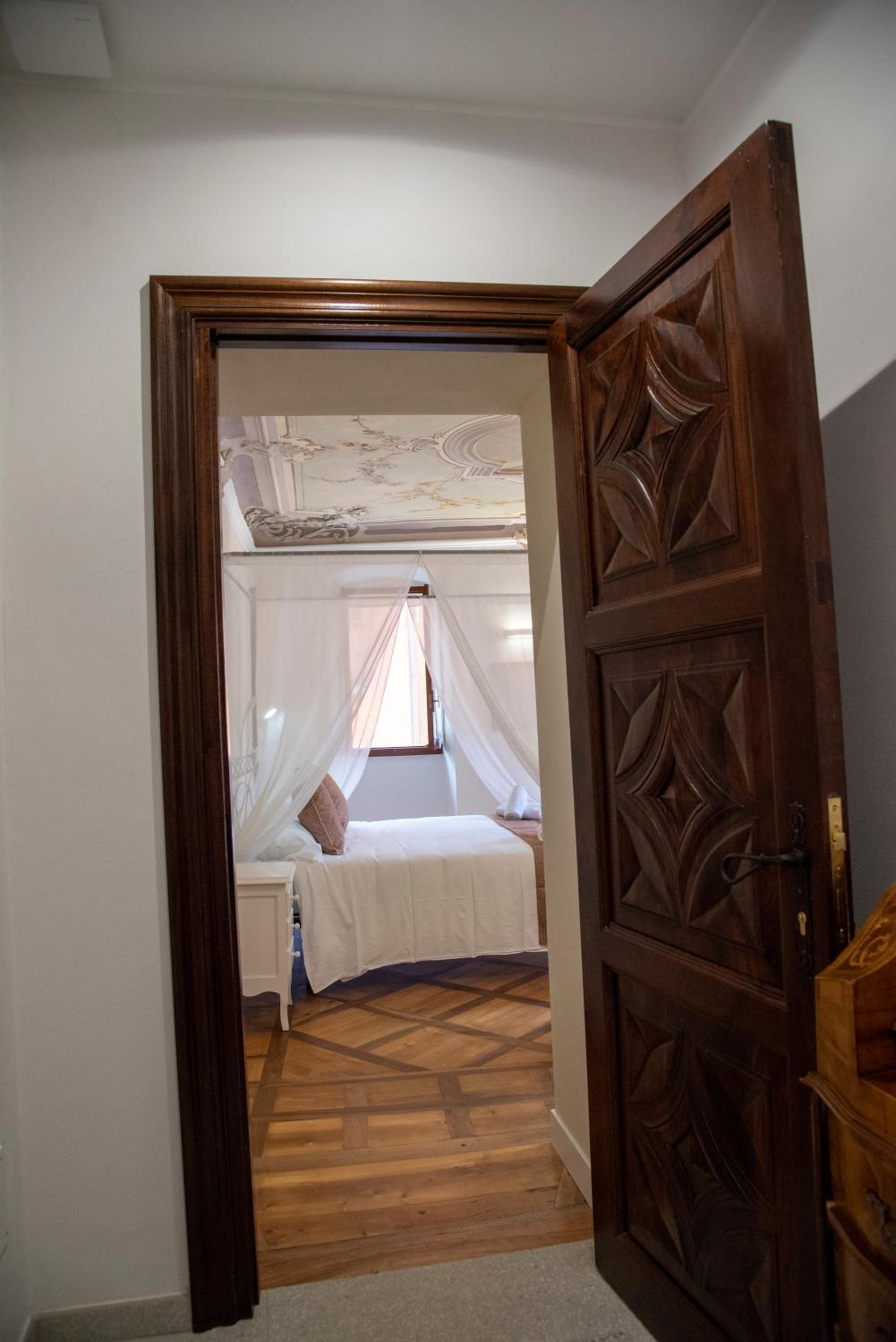 Dimora Domese en Domodossola — hotel room