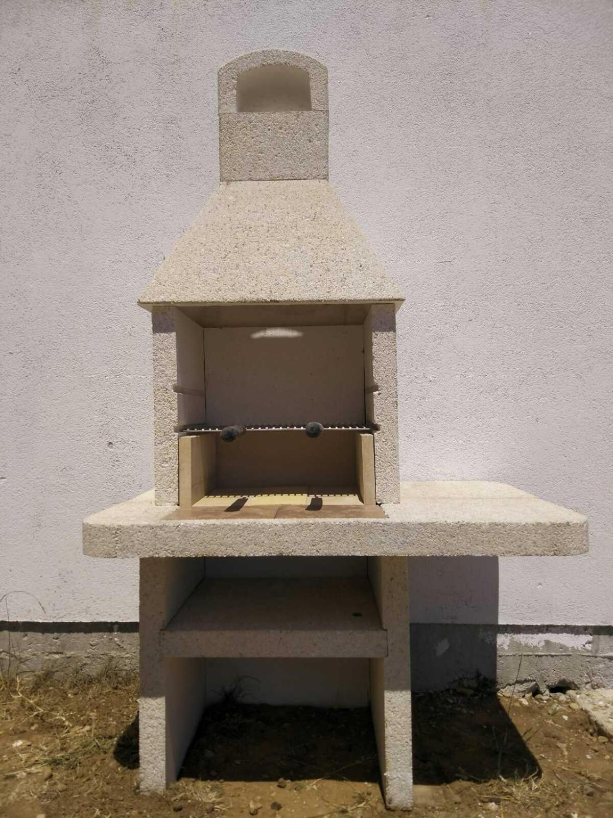 Photo 34