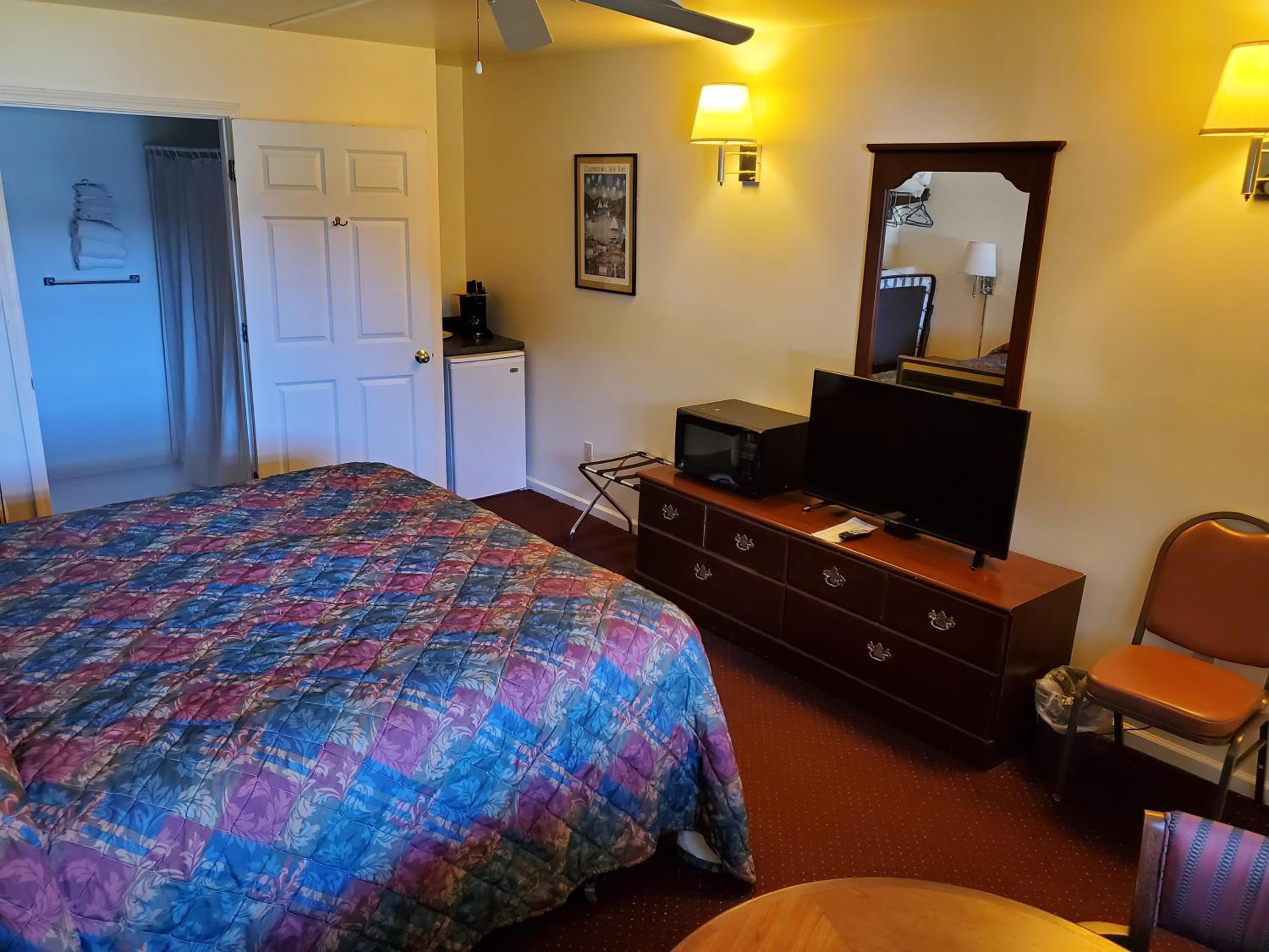 Lake View Motel
