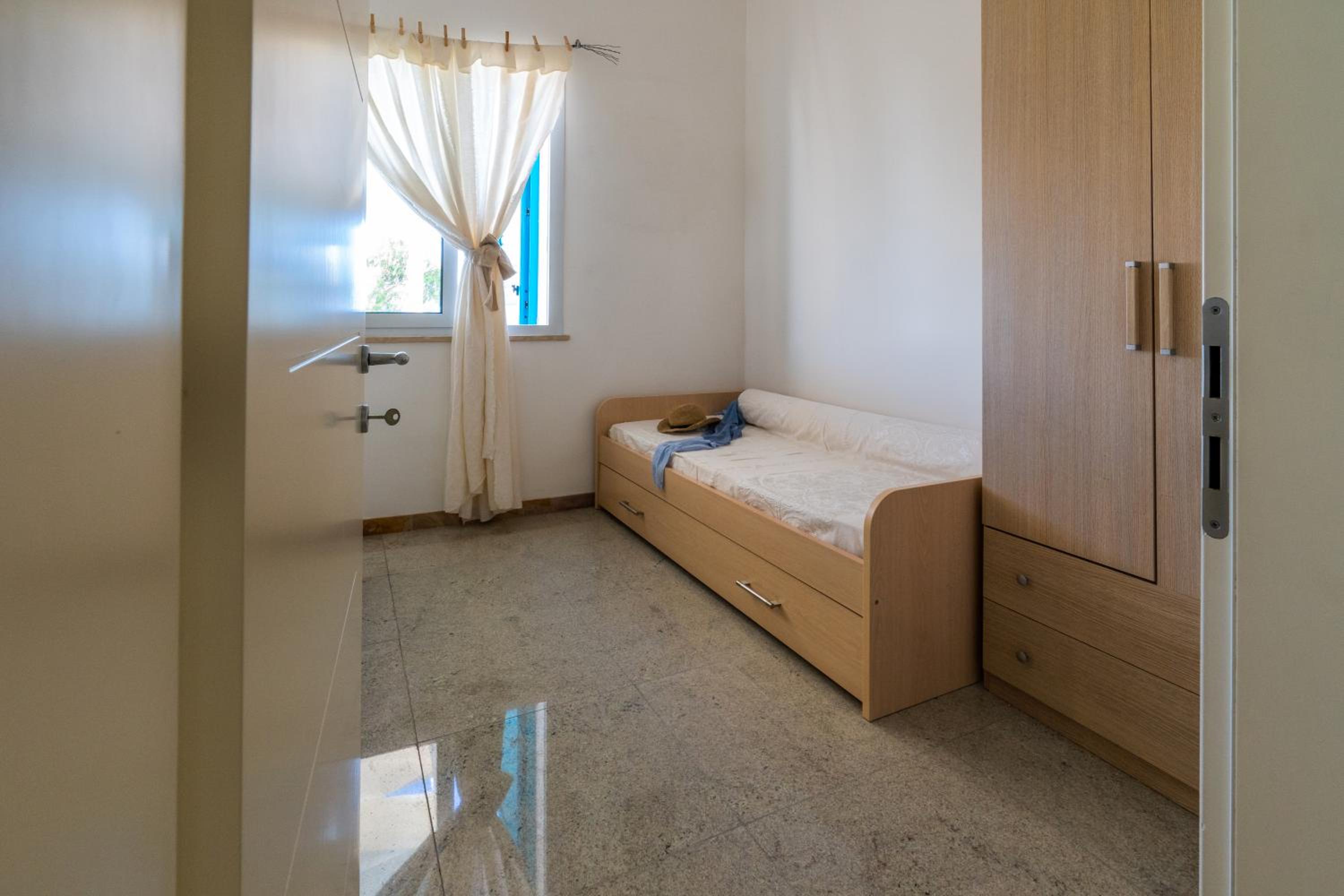 La Maison Blue a 100 mt dal mare - holiday2pet,com -