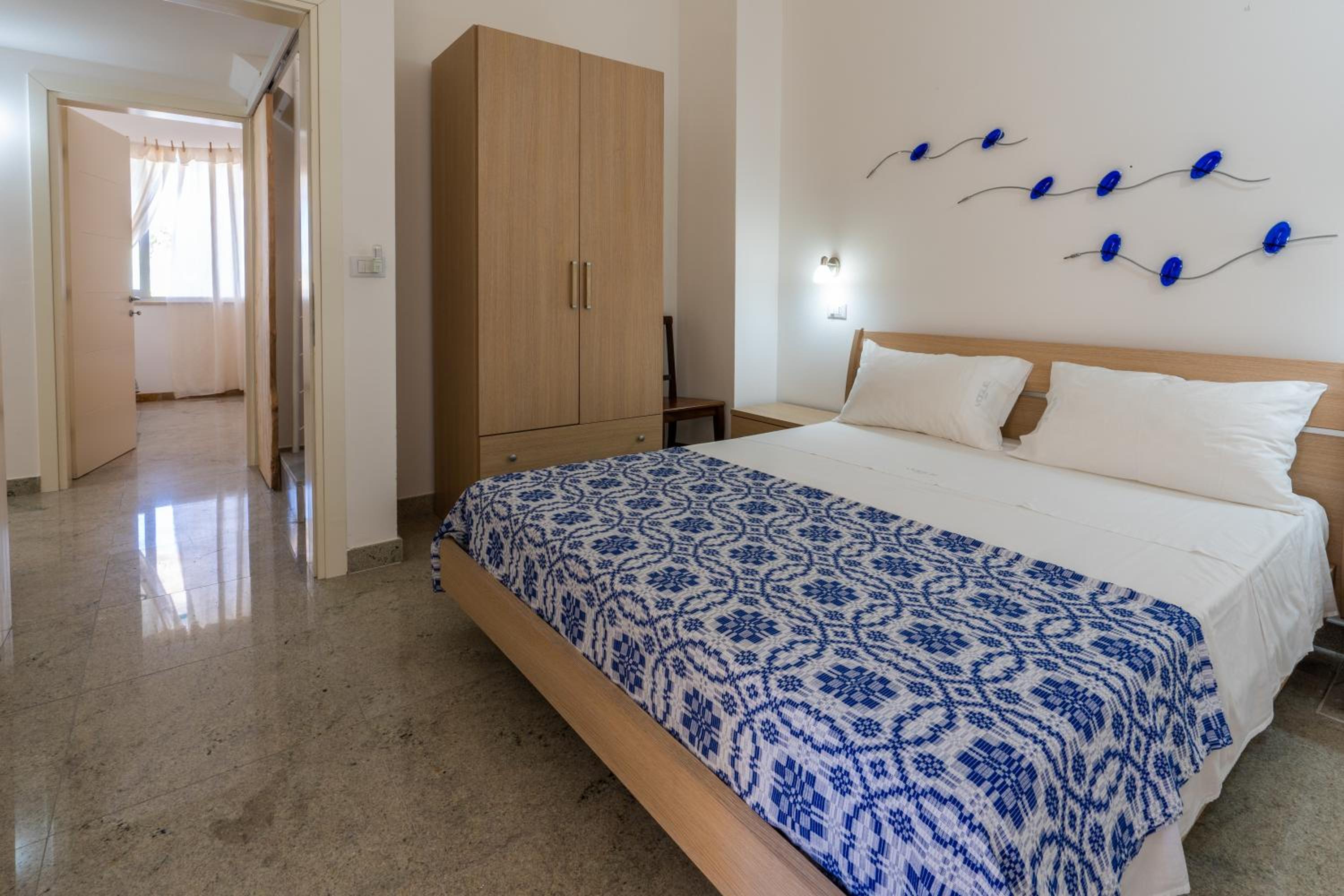 La Maison Blue a 100 mt dal mare - holiday2pet,com -