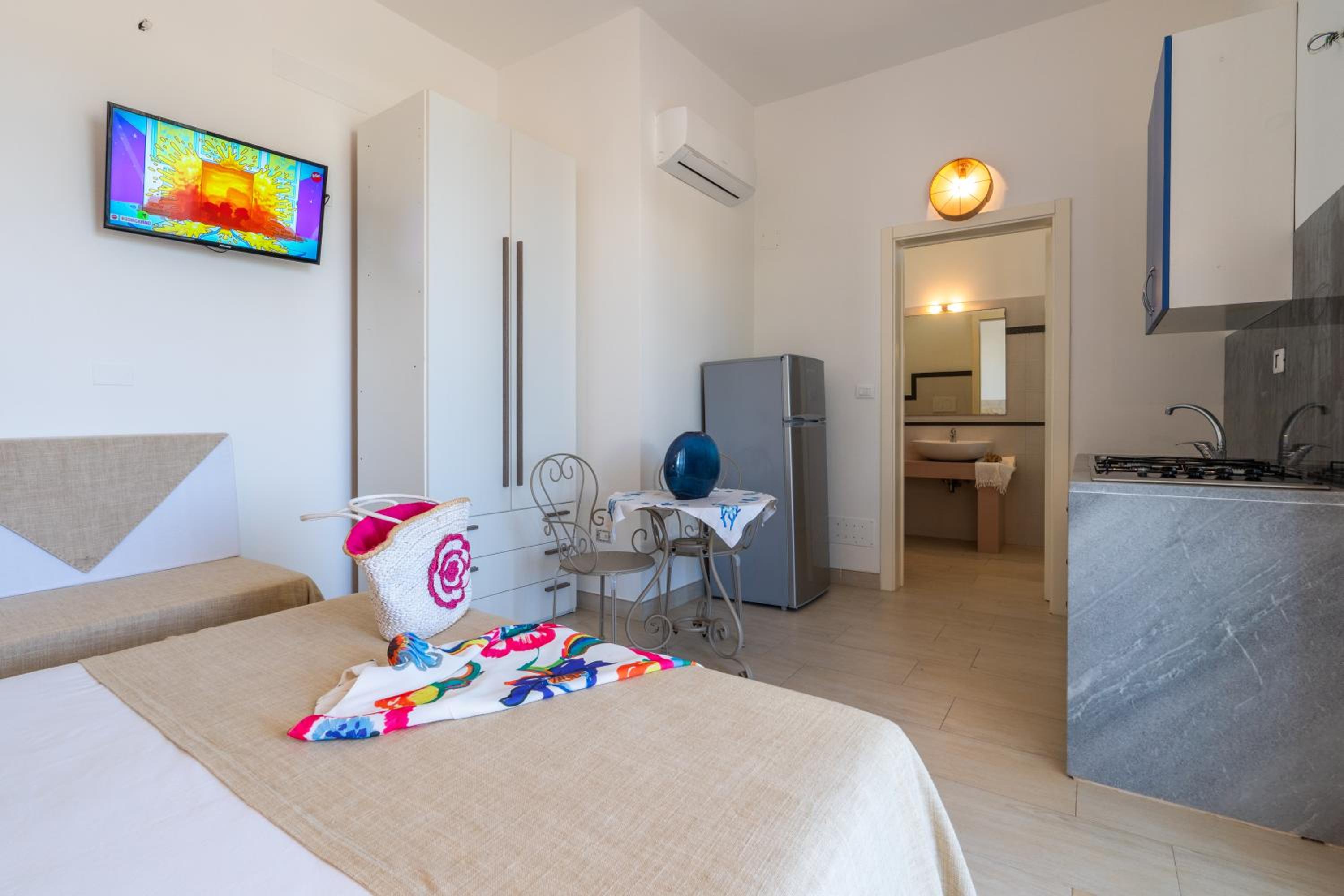 La Maison Blue a 100 mt dal mare - holiday2pet,com -