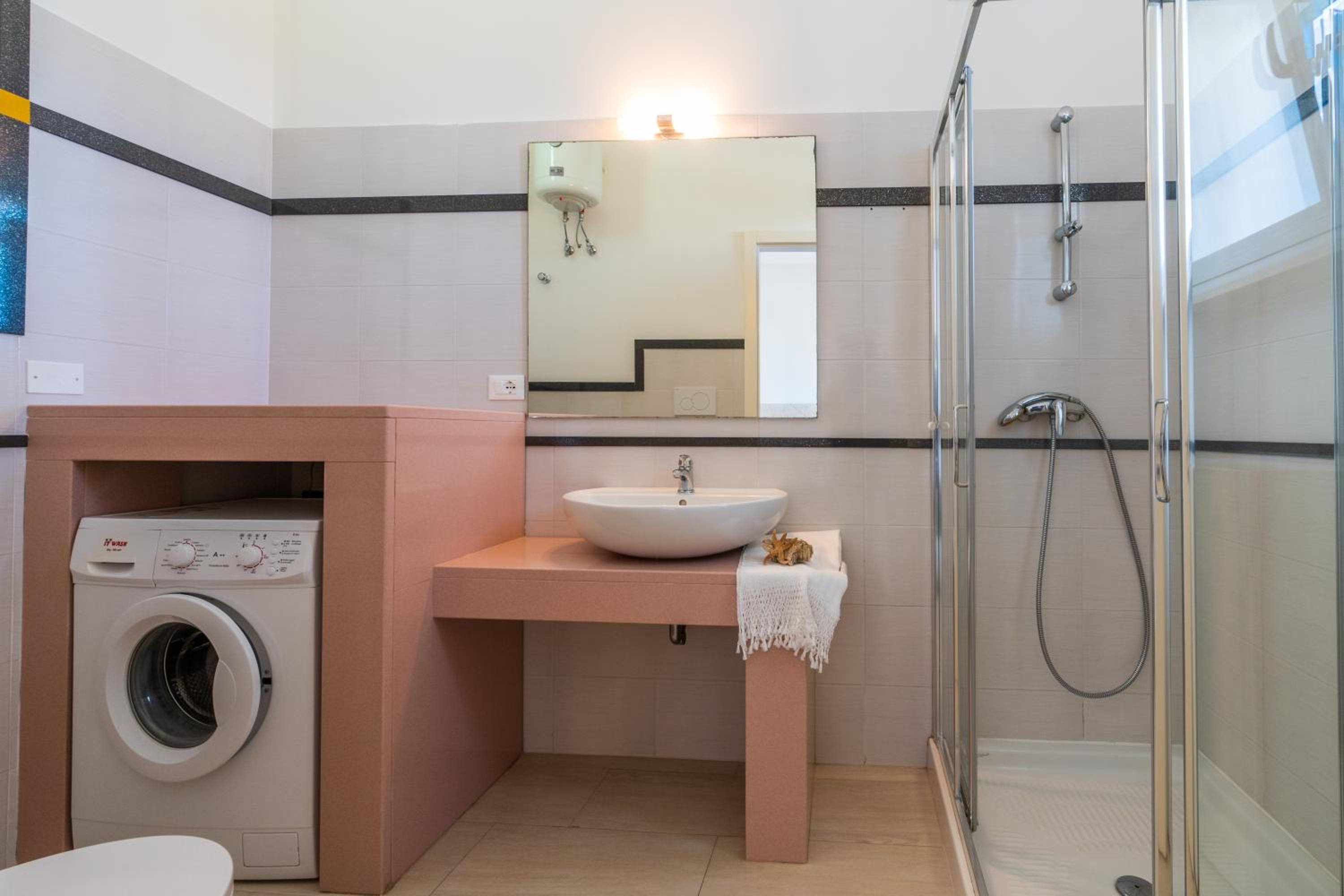 La Maison Blue a 100 mt dal mare - holiday2pet,com -