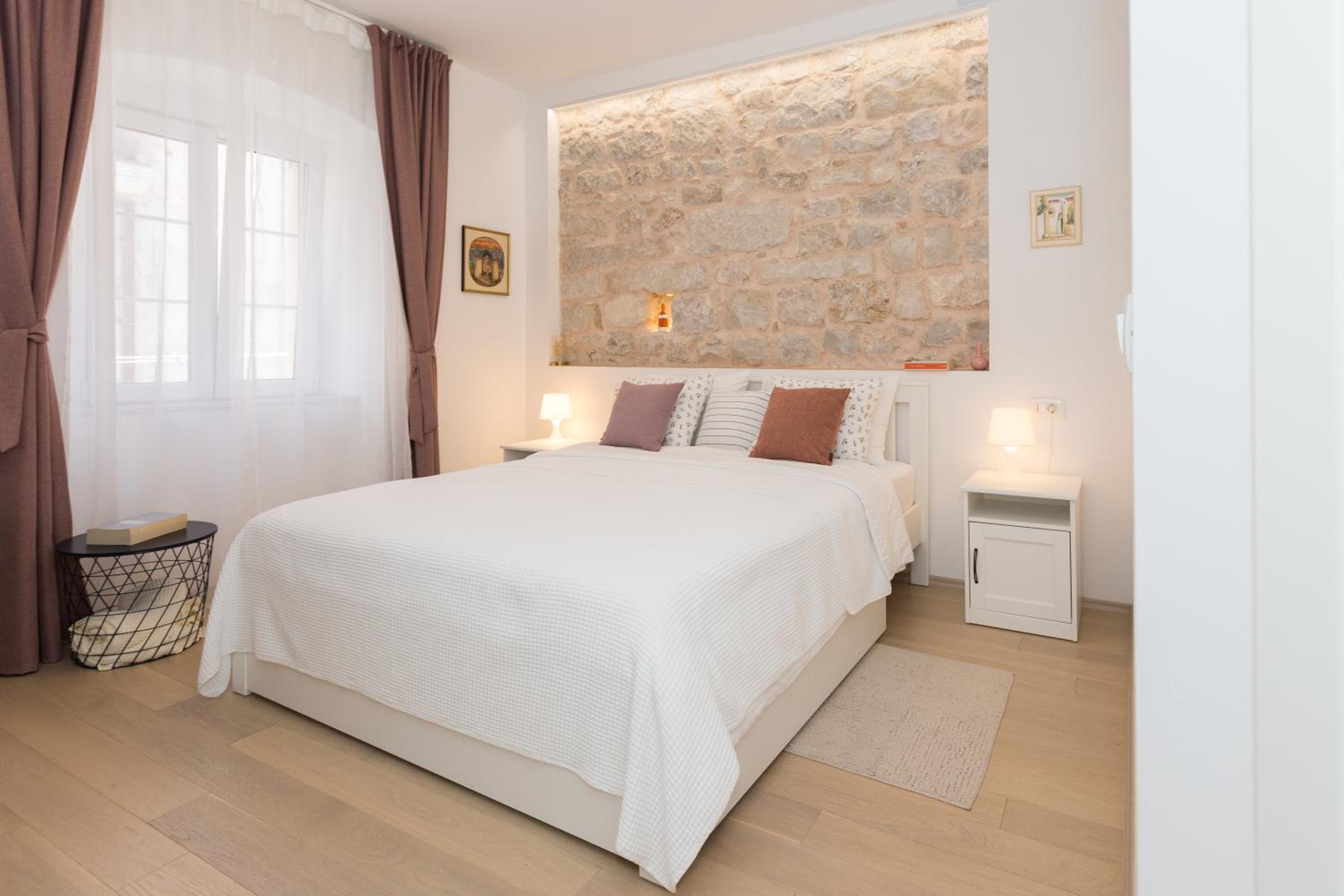 Liberty Town Center Rooms