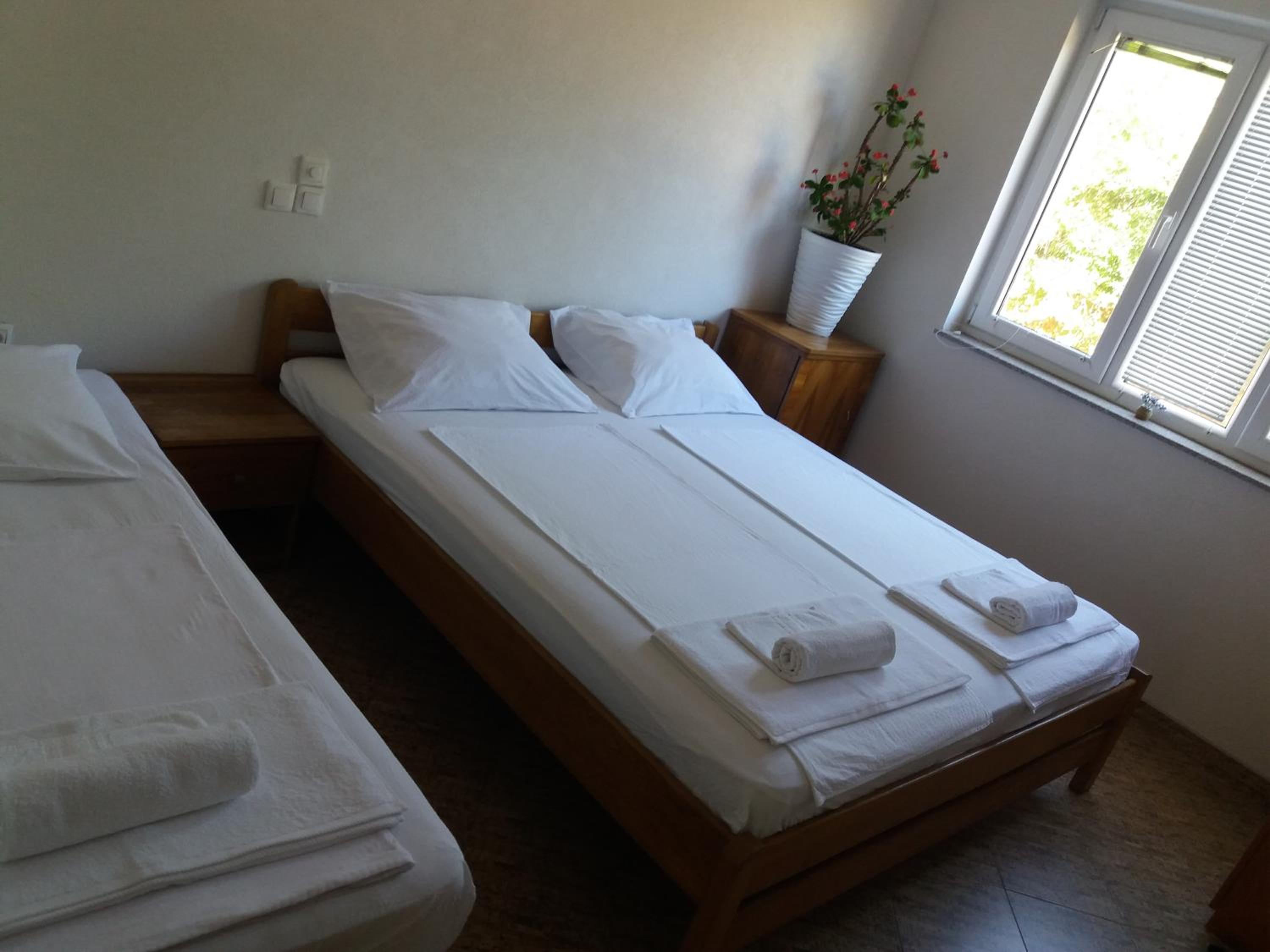 4 Bedroom Apartment in Tisno (8+4)