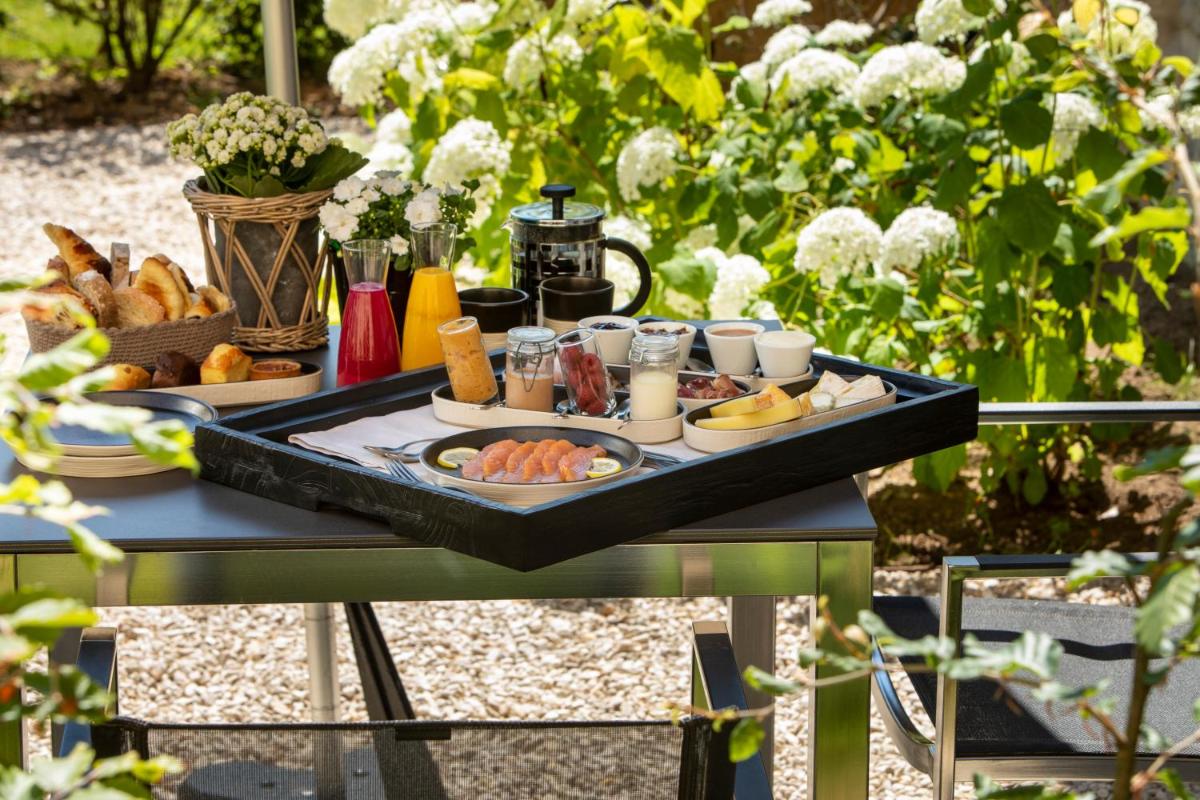 outdoor BBQ area