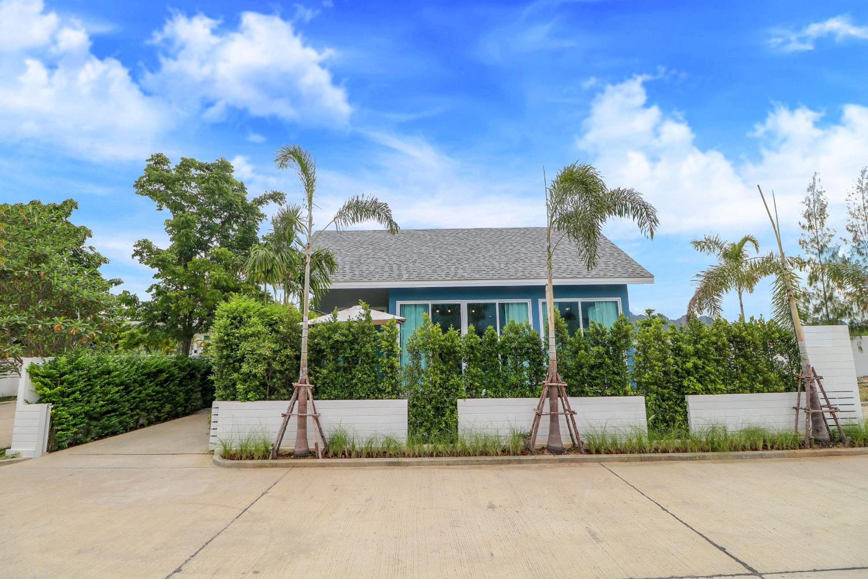 Chaum Haus Pool Villas