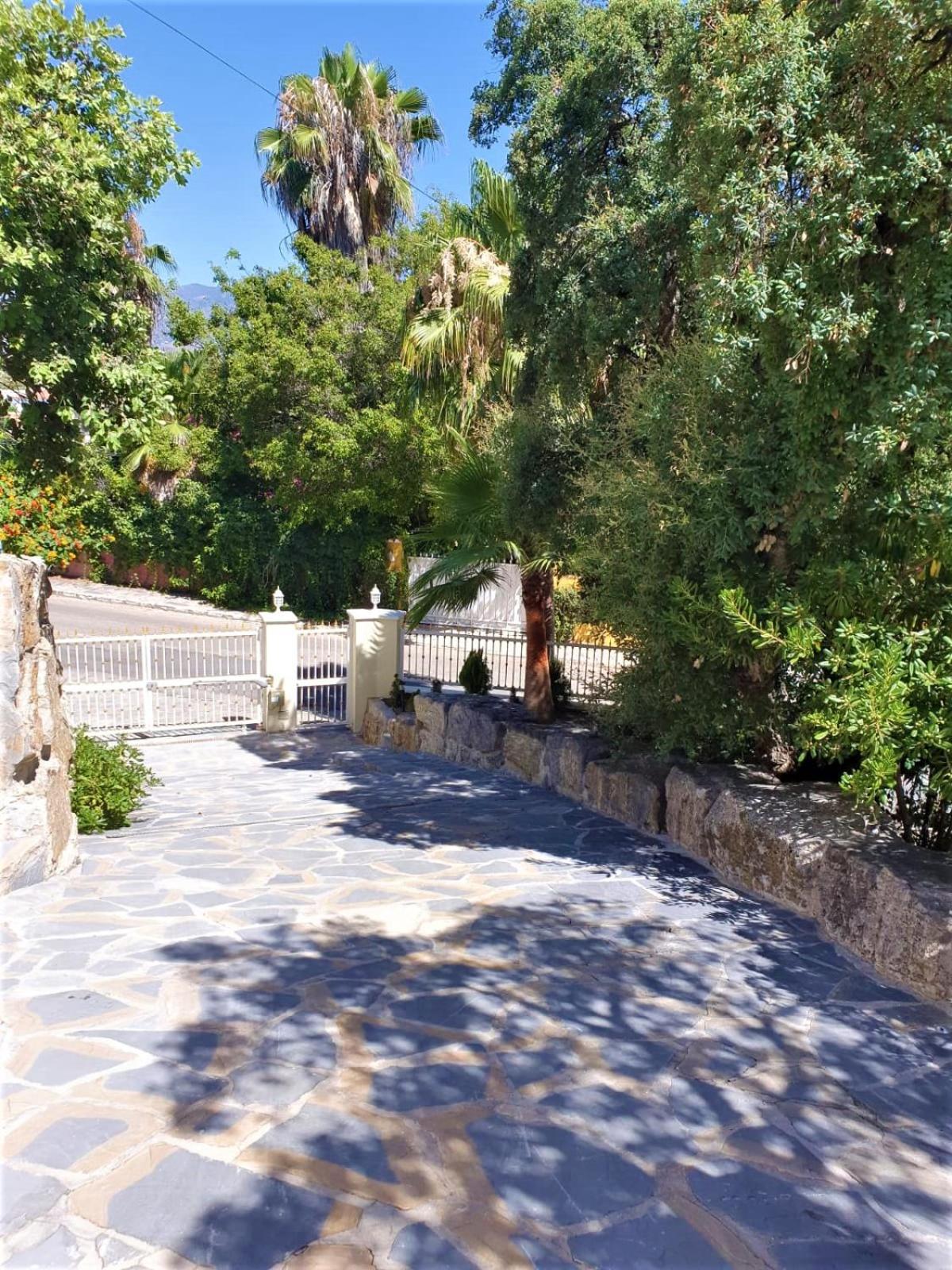 Villa SVIM, walking distance to the beach! view 4