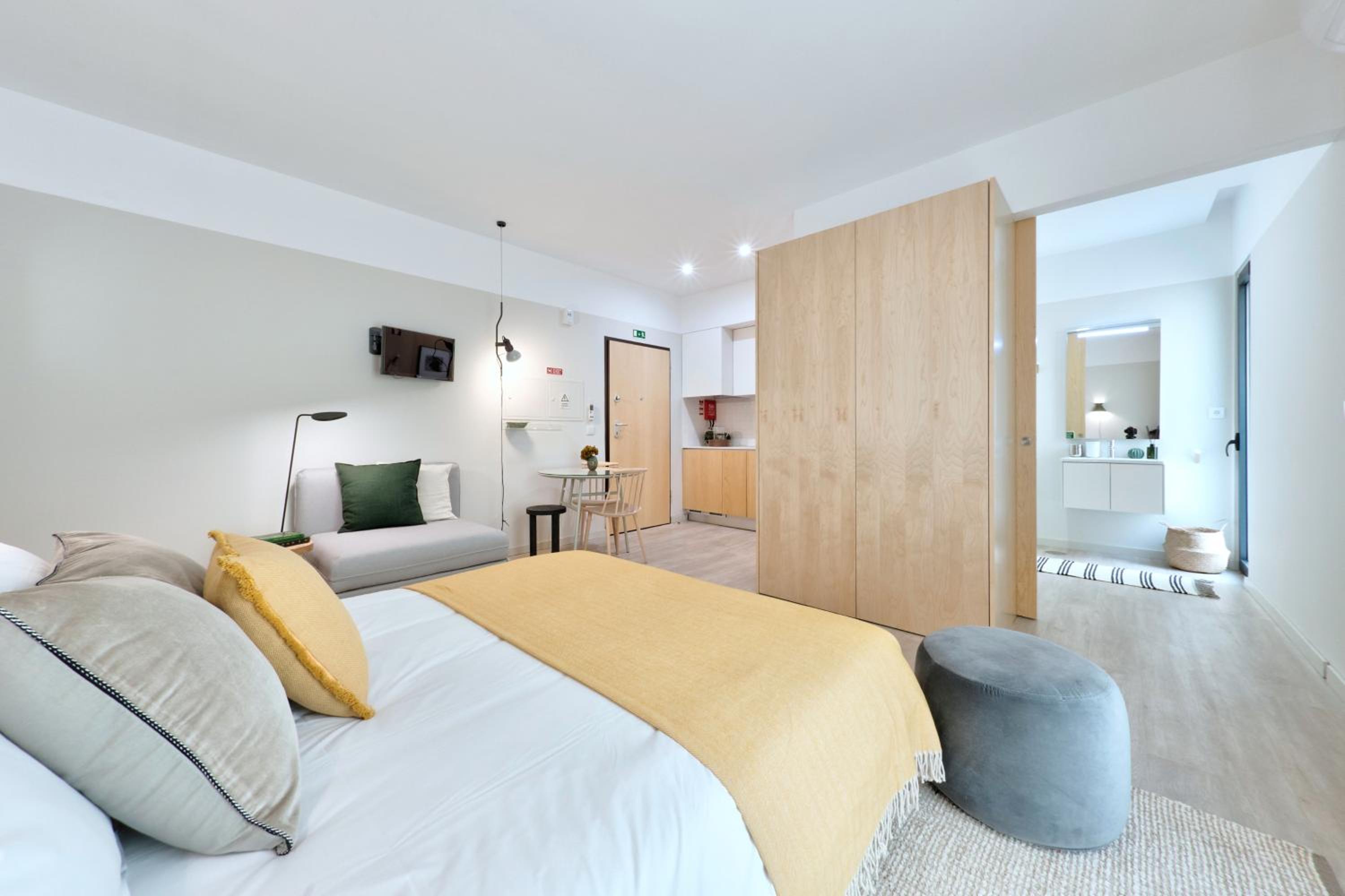 hotel room