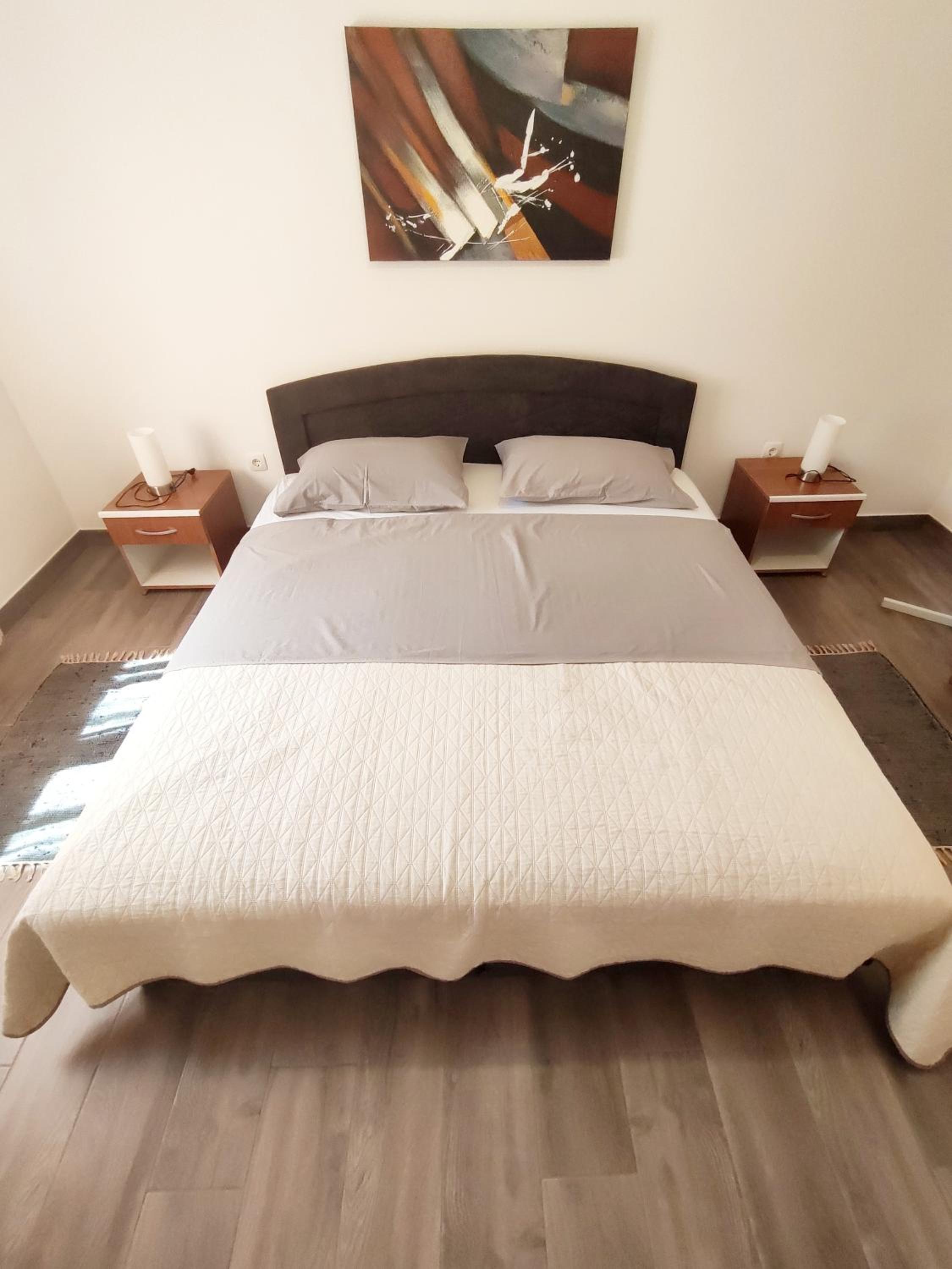 Apartments Azalea - 10 Min Walk to Beach & Umag Old Town