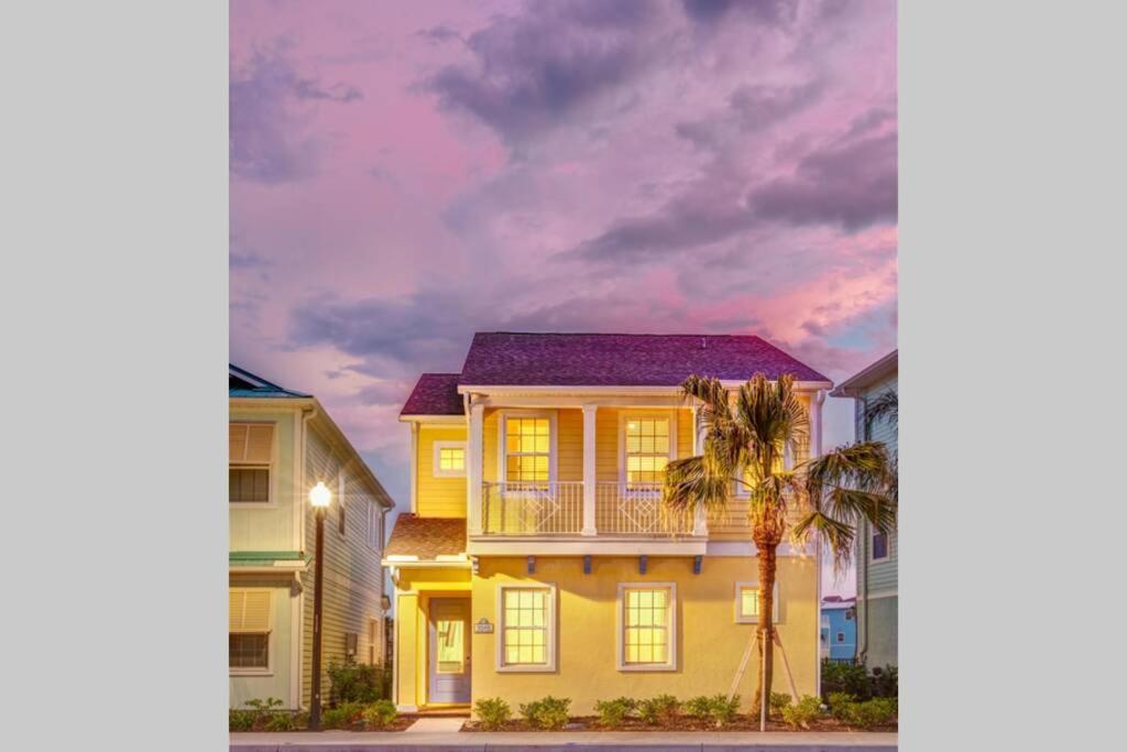Vista Lago Margaritaville ,Orlando ,Private pool and Hottub ,Best price guaranteed