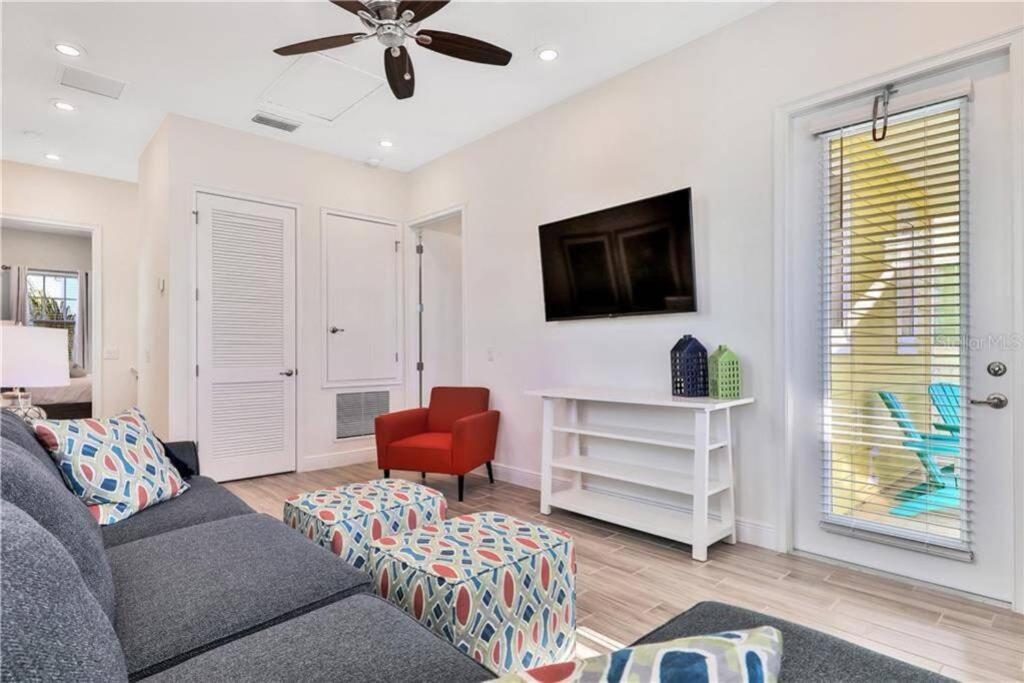 Vista Lago Margaritaville ,Orlando ,Private pool and Hottub ,Best price guaranteed