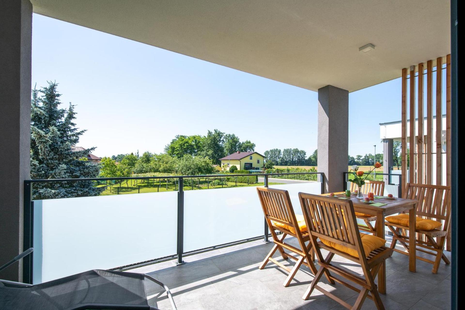 Apartmaji BANONIA