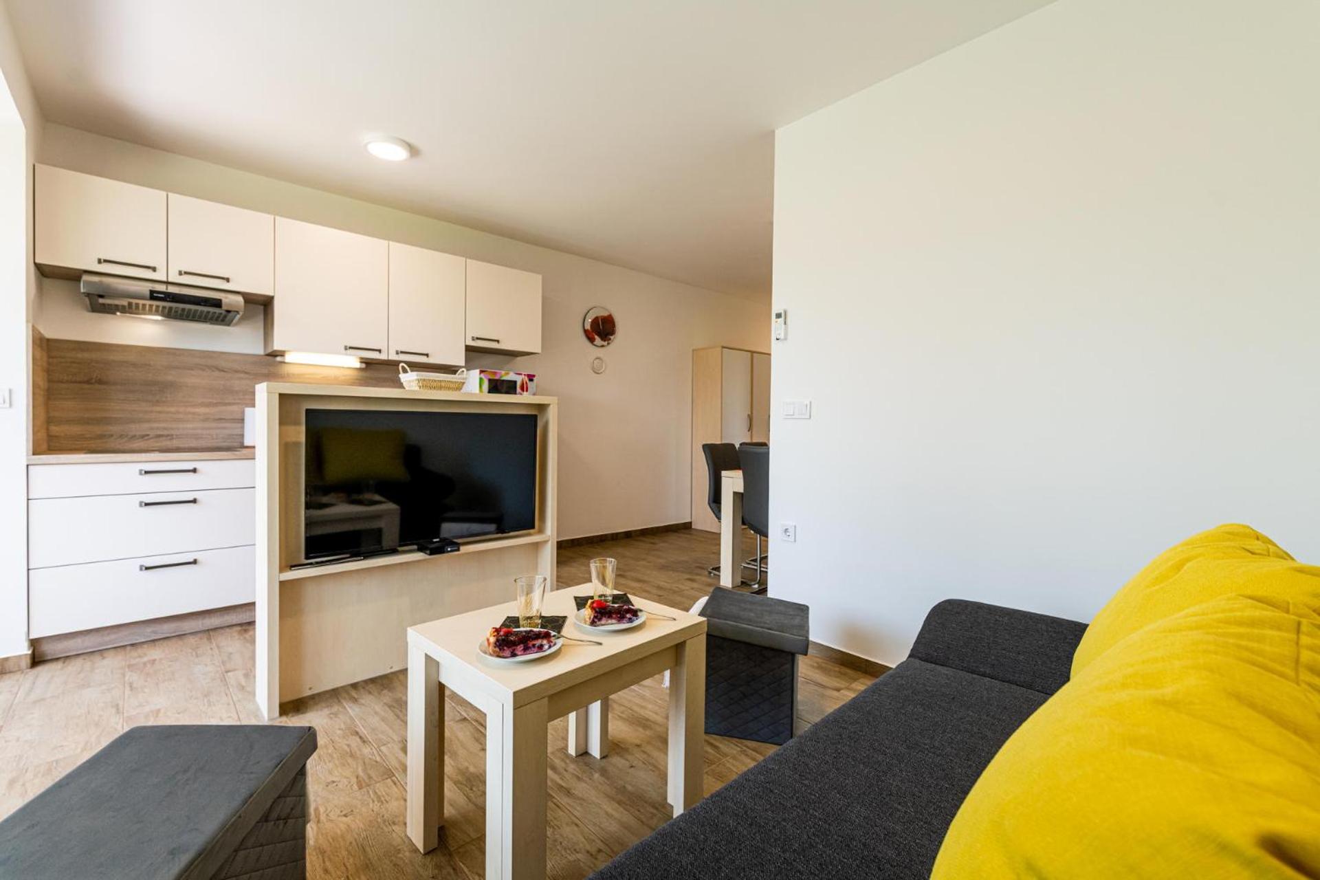 Apartmaji BANONIA