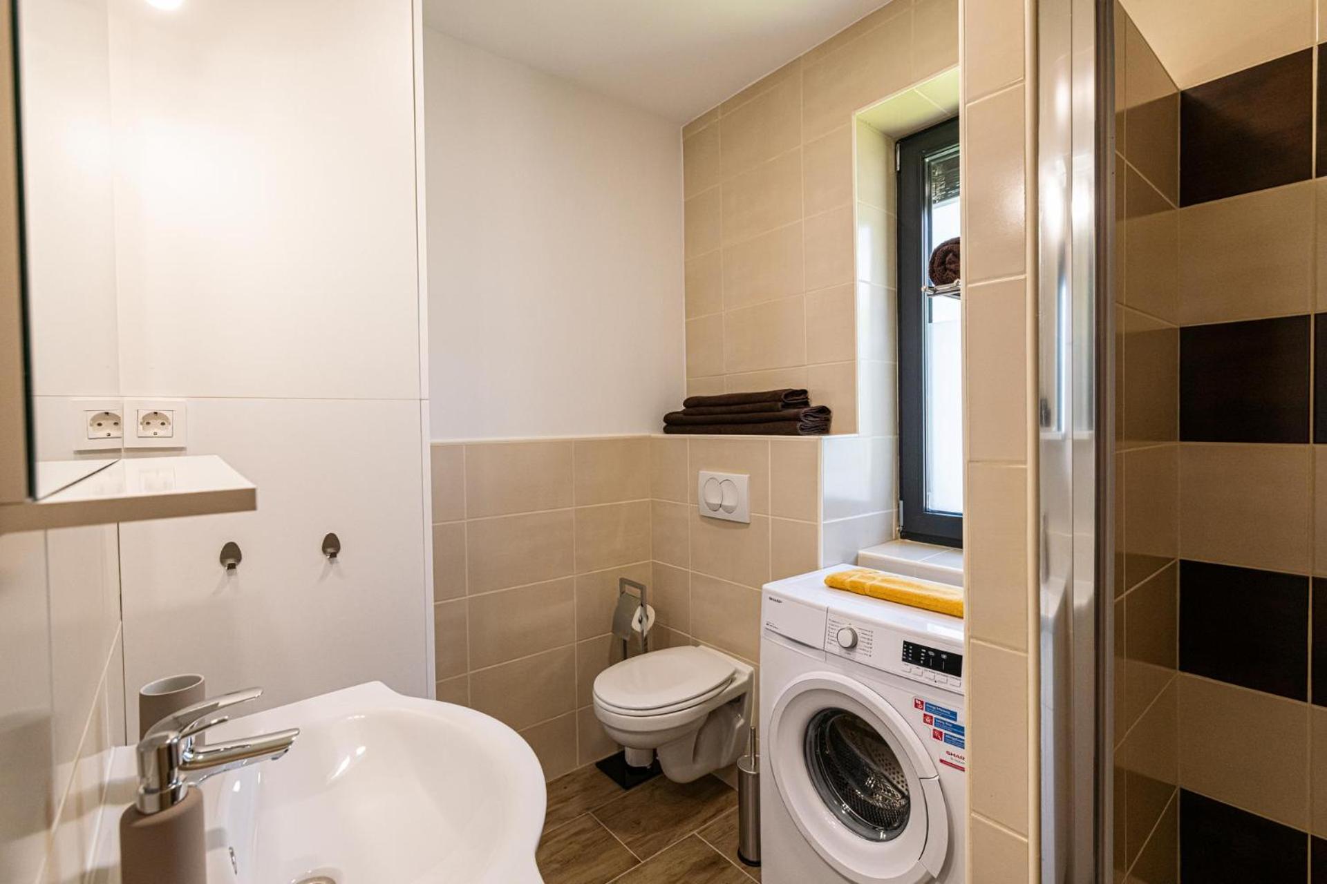 Apartmaji BANONIA