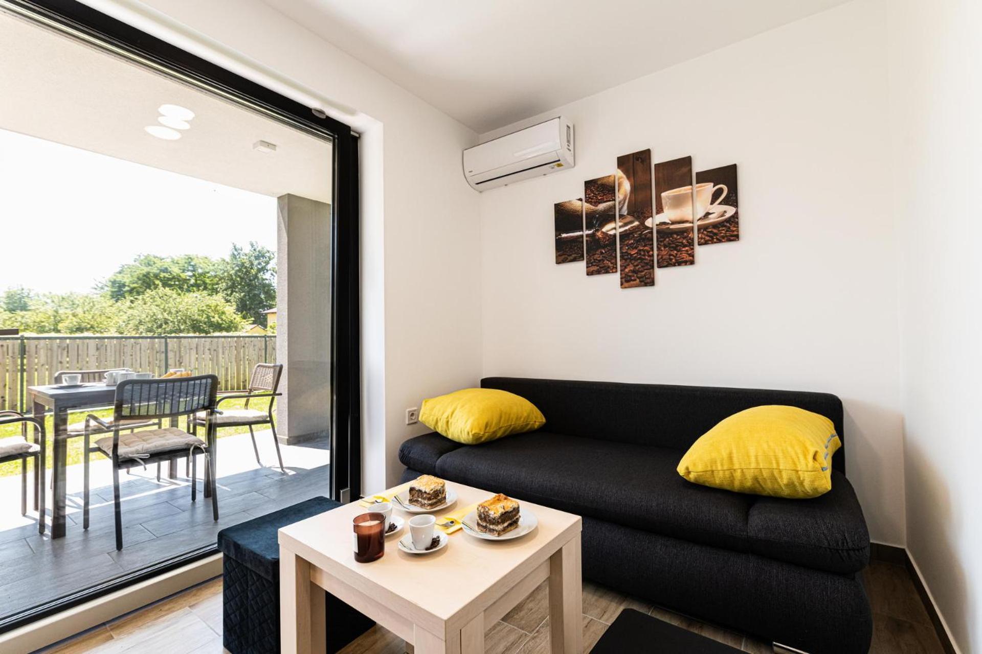 Apartmaji BANONIA