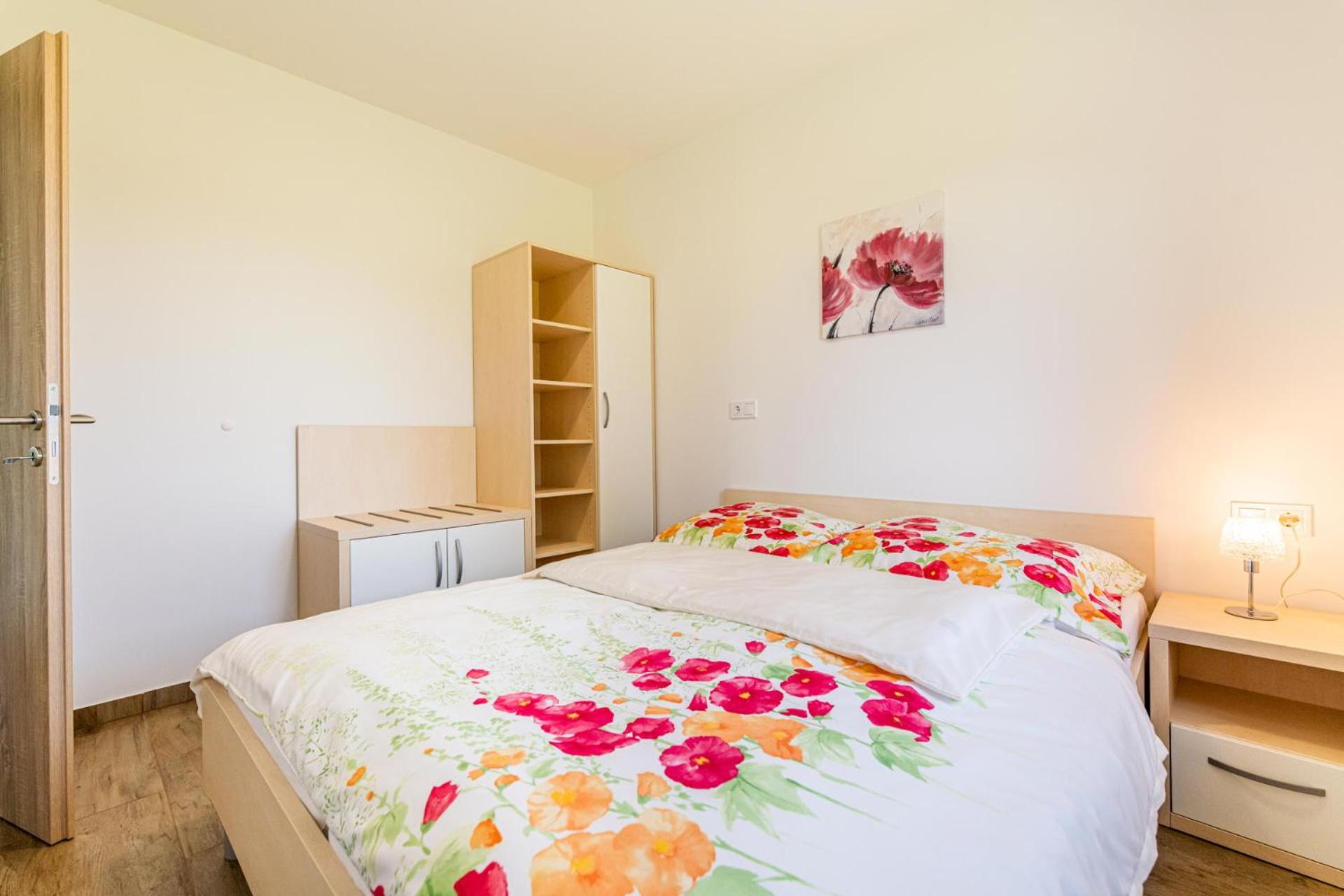 Apartmaji BANONIA