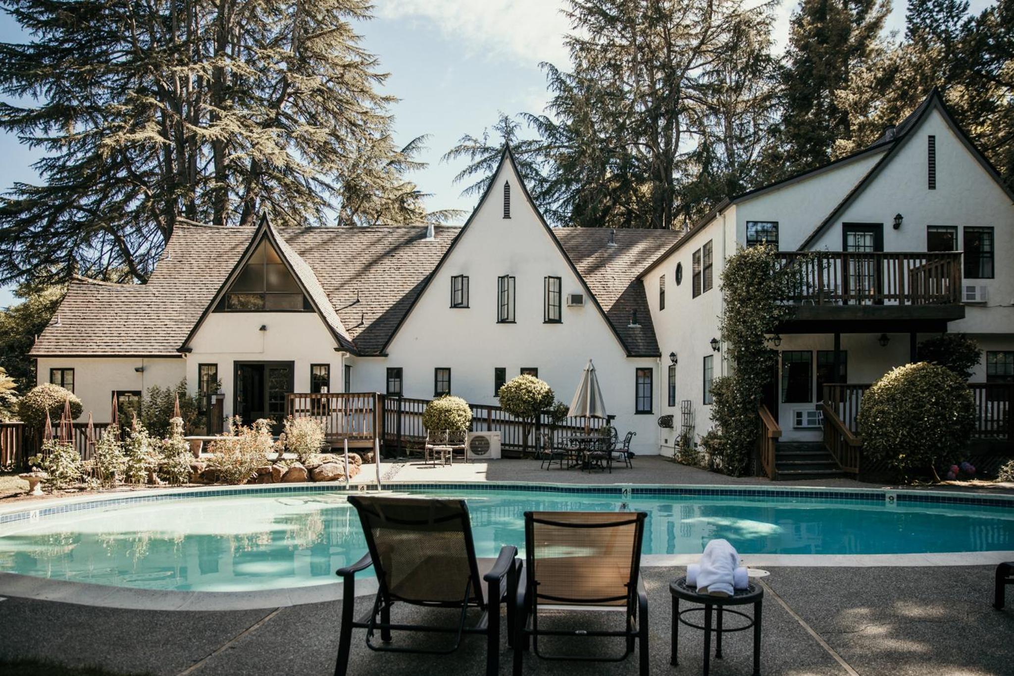 Maui Vacations - Candlelight Inn Napa Valley - Property Image 14