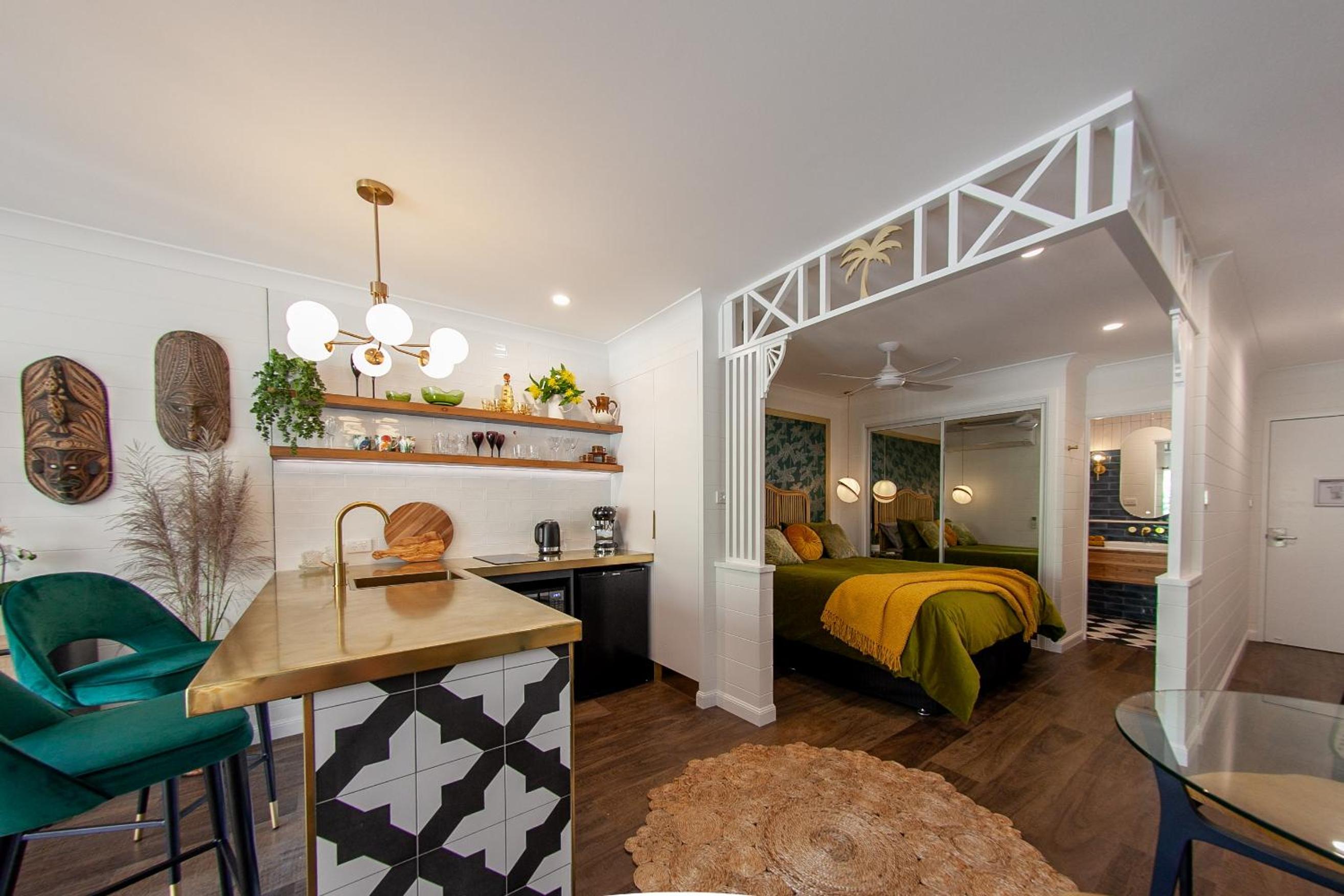 MUSE-Luxe Apartment in Port Douglas