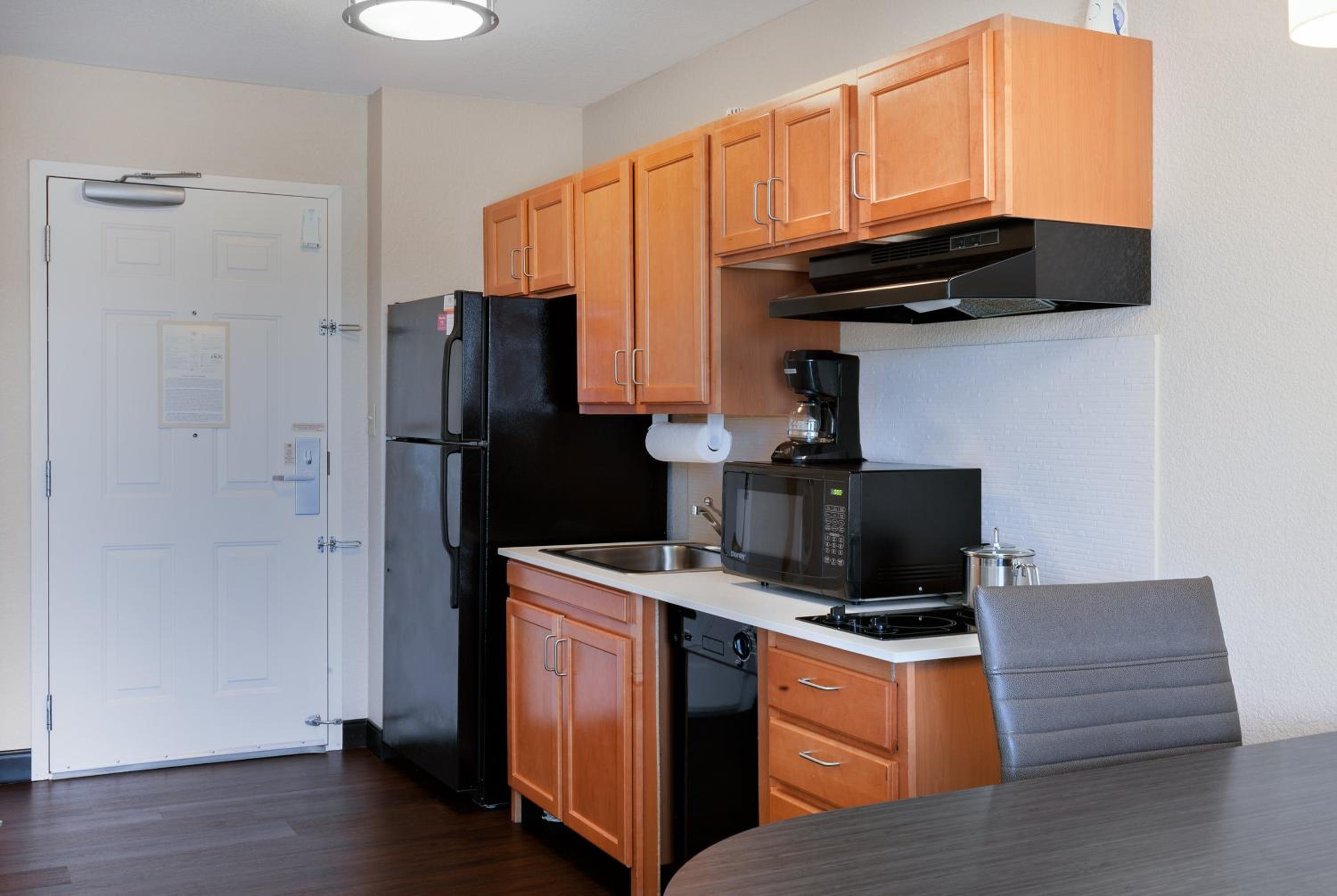 Medford Vacations - Candlewood Suites Medford, an IHG Hotel - Property Image 18