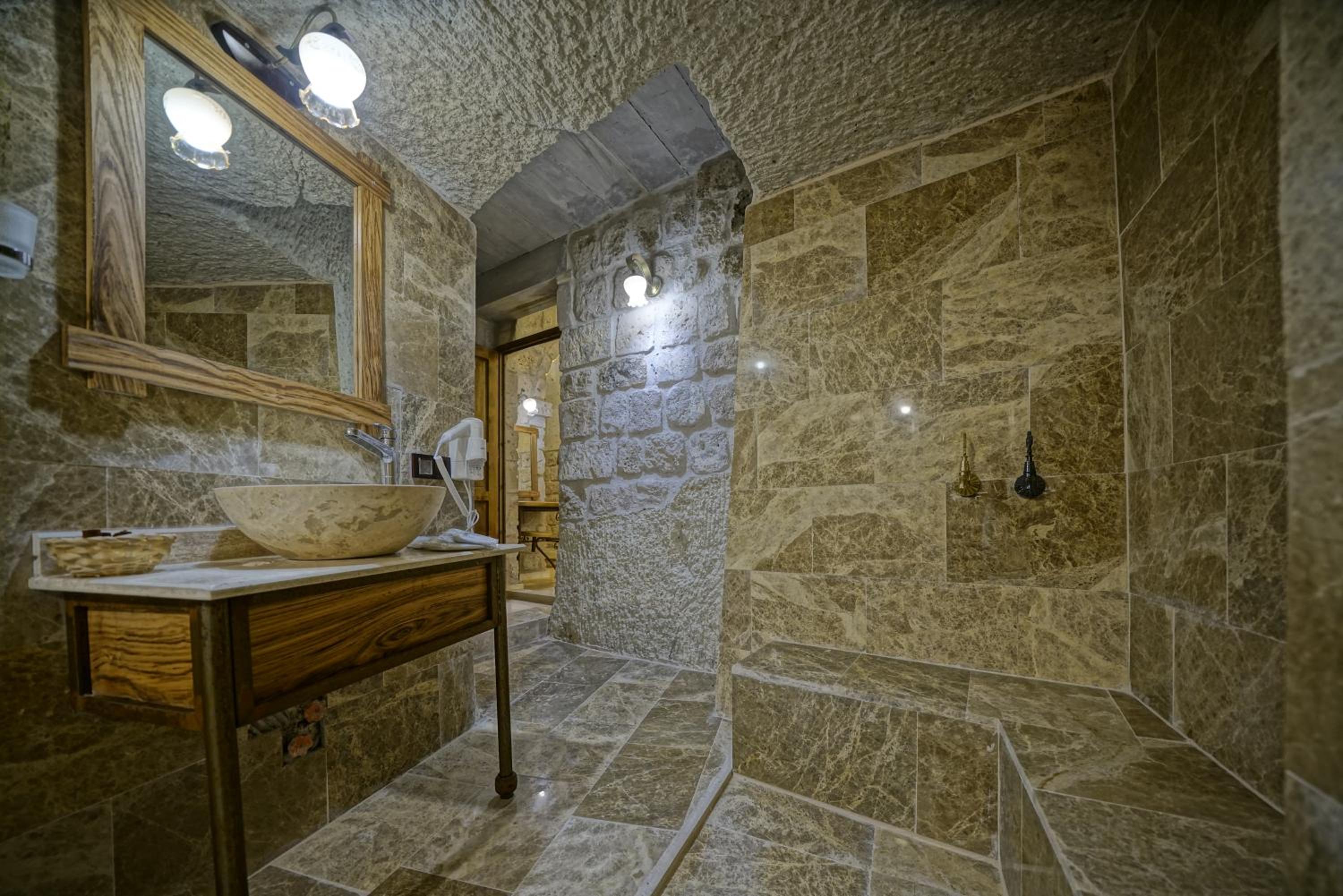 Cappadocia Cave Lodge - Image 33