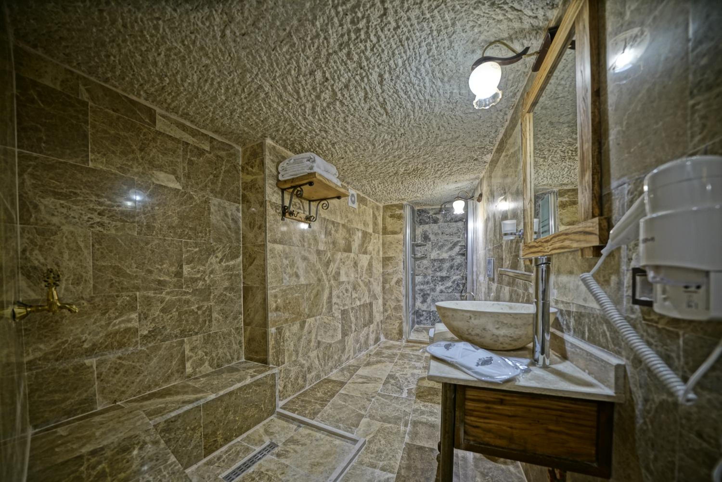 Cappadocia Cave Lodge - Image 58