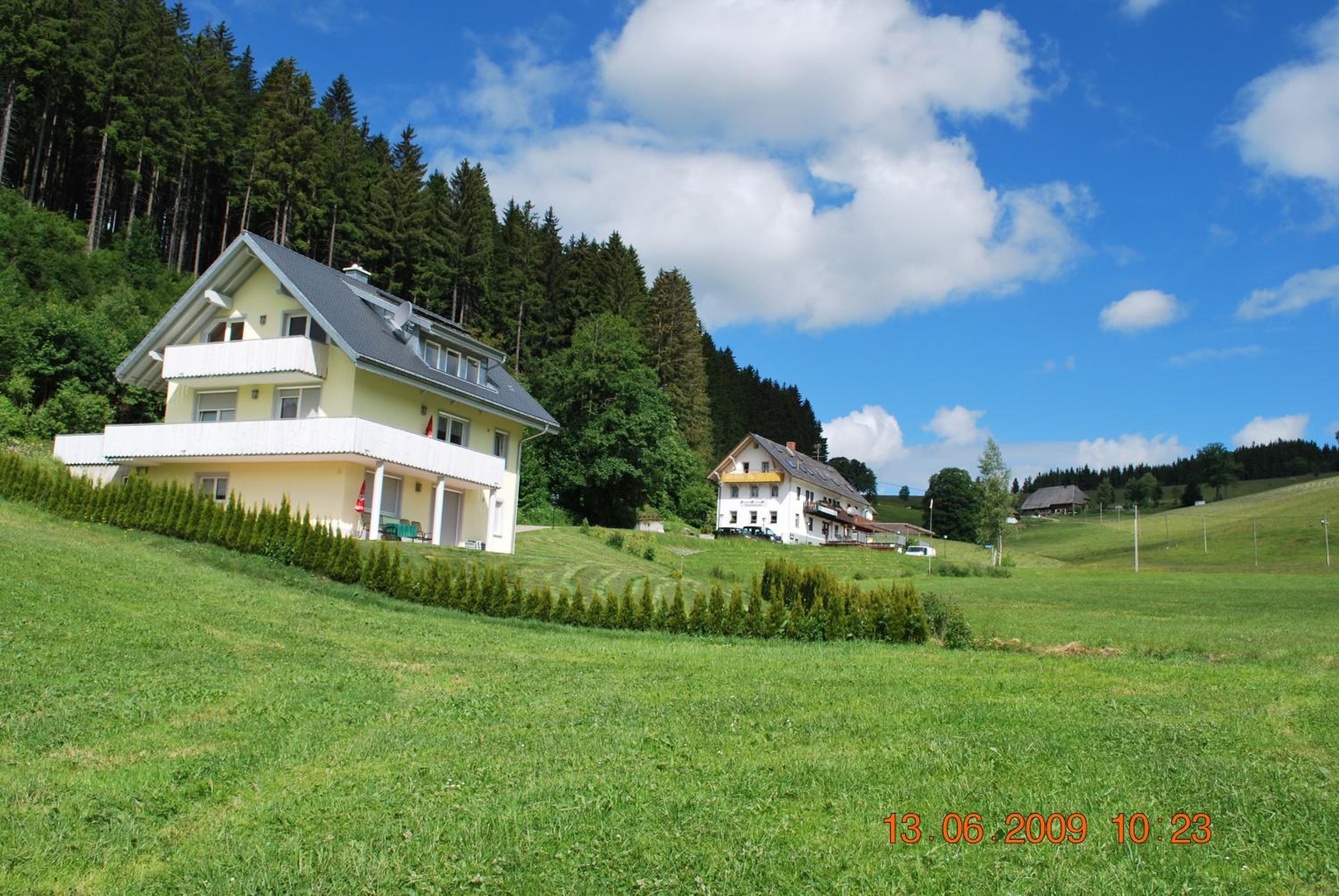 Gasthaus Pension Donishäusle
